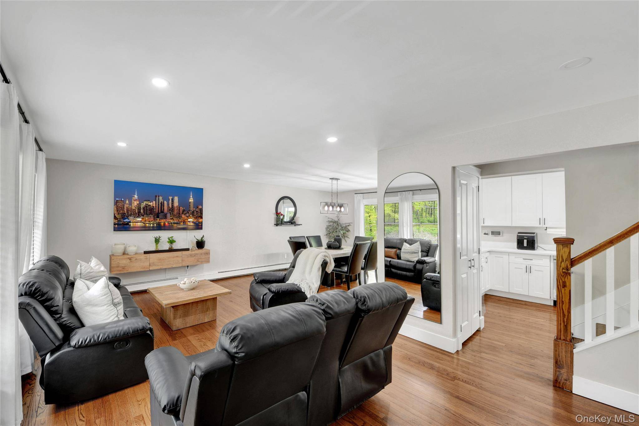 Casa de 5 Dormitorios en Venta en Holmes - Nueva York - EE. UU. - 7