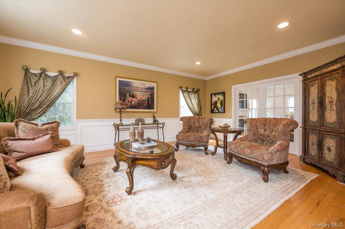 Casa de 5 Dormitorios en Venta en Huntington - Nueva York - EE. UU. - 8