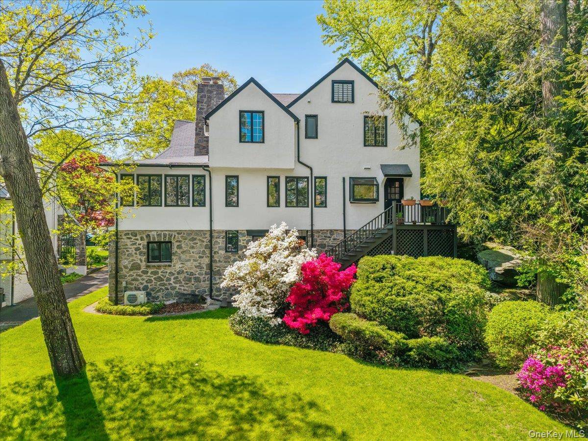 Casa com 5 Quartos à Venda em Larchmont - Nova Iorque - EUA - 3