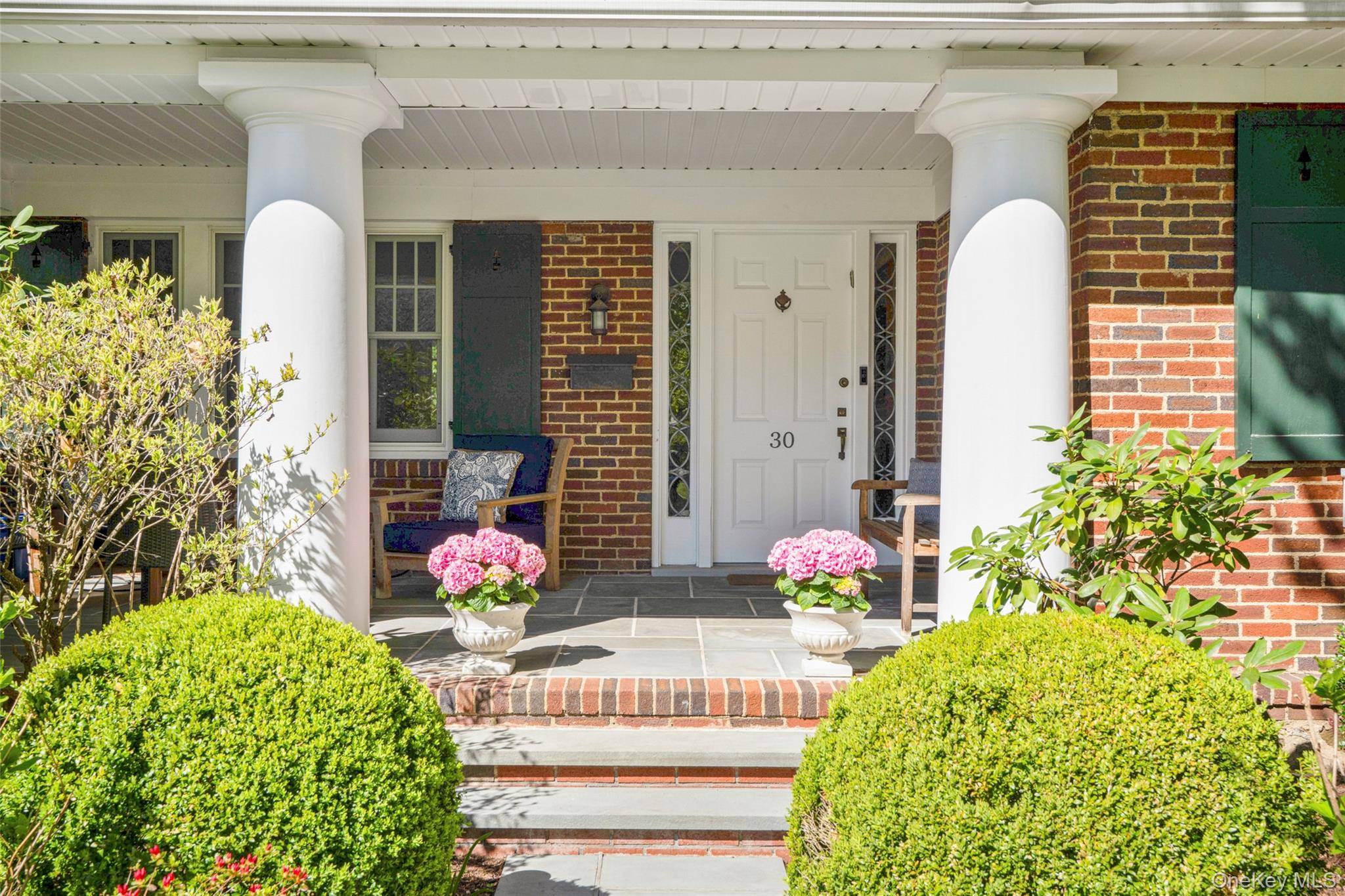 5 Bedroom Home for Sale in Larchmont - New York - USA - 2