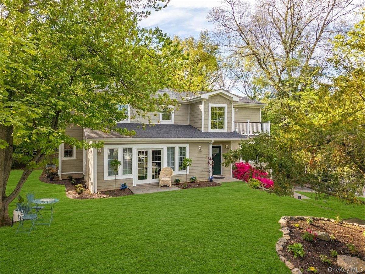 Casa com 5 Quartos à Venda em Larchmont - Nova Iorque - EUA - 1