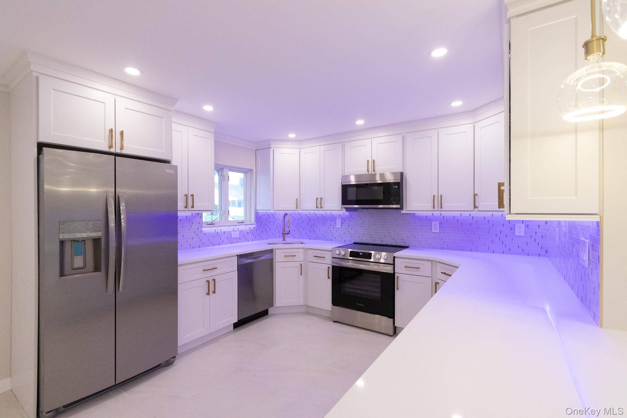 Casa com 5 Quartos à Venda em Levittown - Nova Iorque - EUA - 6