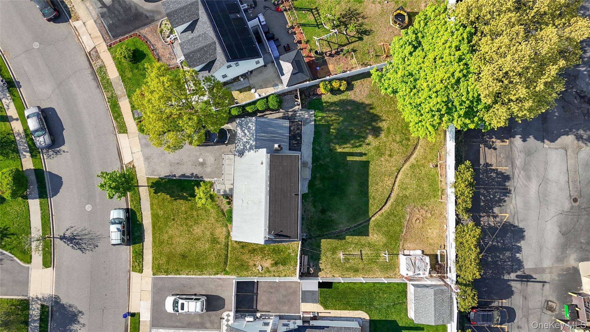 Casa com 5 Quartos à Venda em Levittown - Nova Iorque - EUA - 7