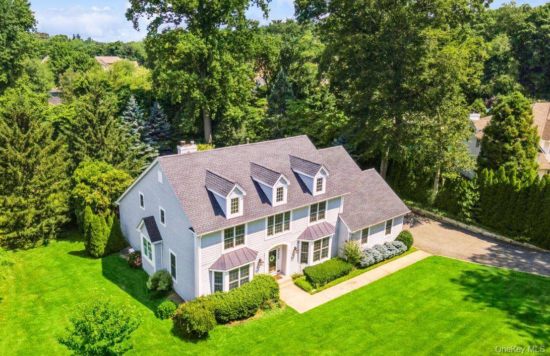 Casa com 5 Quartos à Venda em Locust Valley - Nova Iorque - EUA - 1