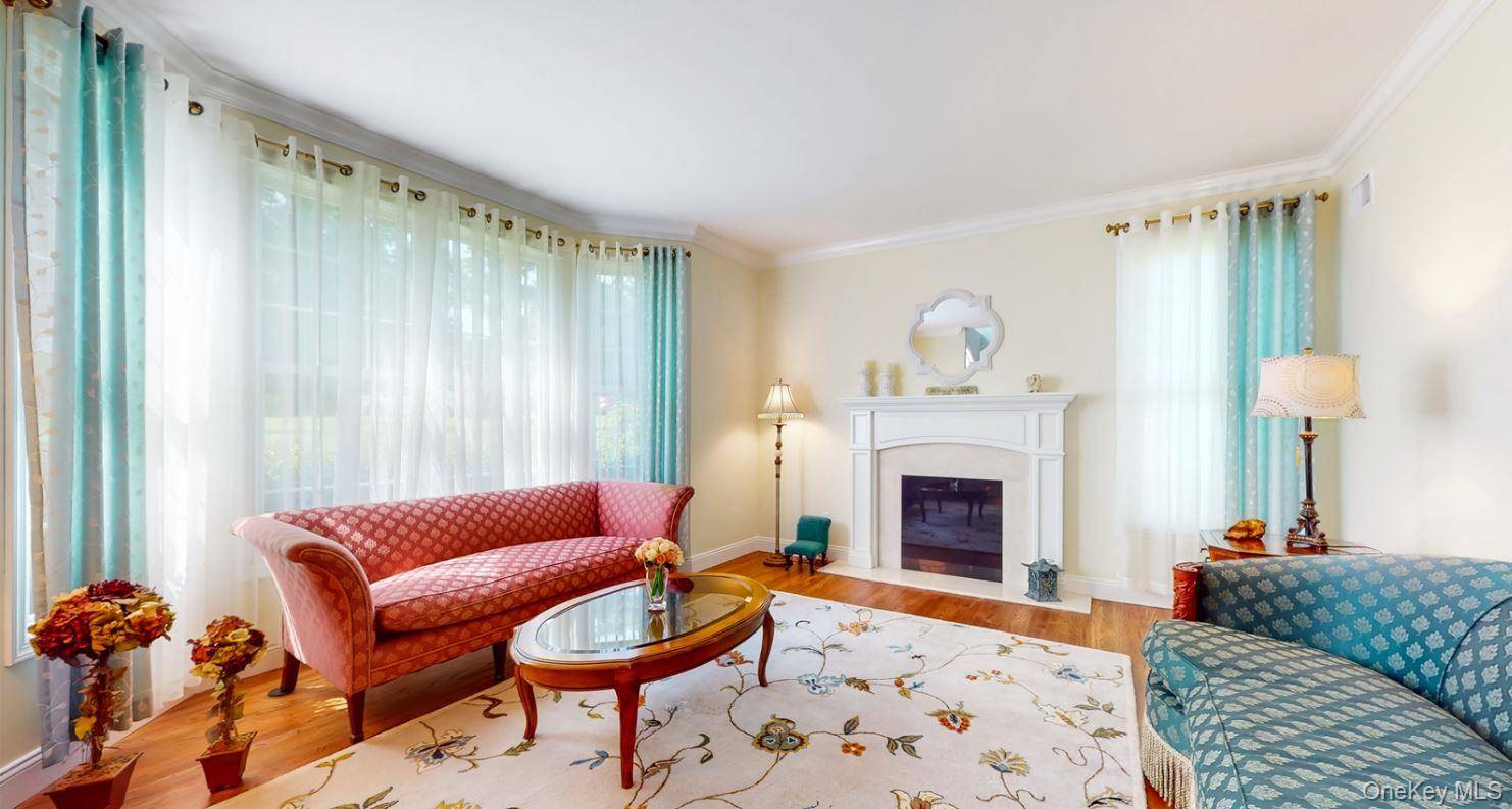 Casa com 5 Quartos à Venda em Locust Valley - Nova Iorque - EUA - 4