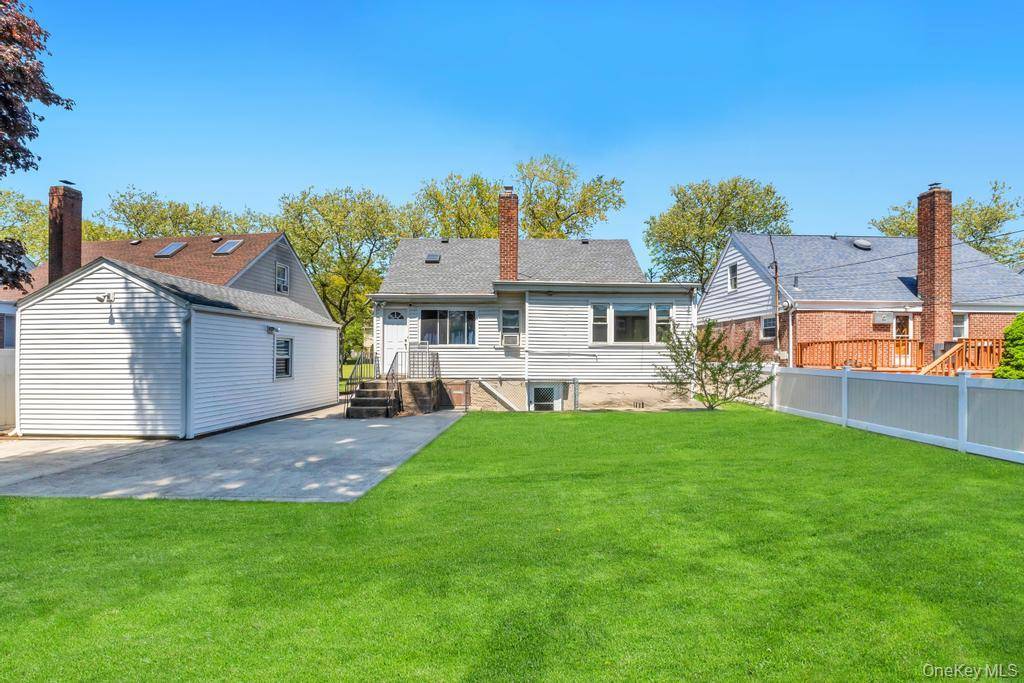 Casa de 5 Dormitorios en Venta en Lynbrook - Nueva York - EE. UU. - 5