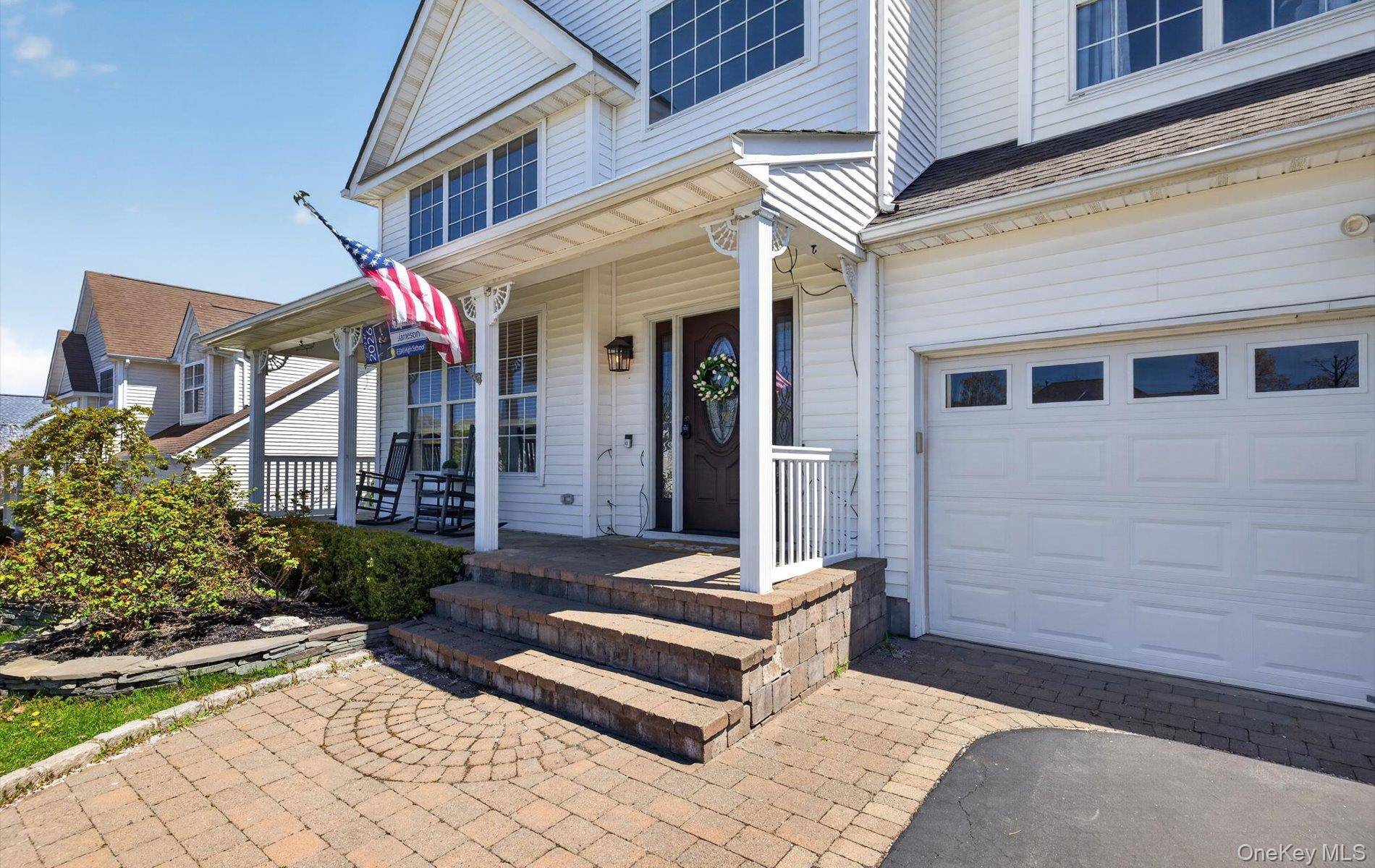 Casa de 5 Dormitorios en Venta en Manorville - Nueva York - EE. UU. - 2
