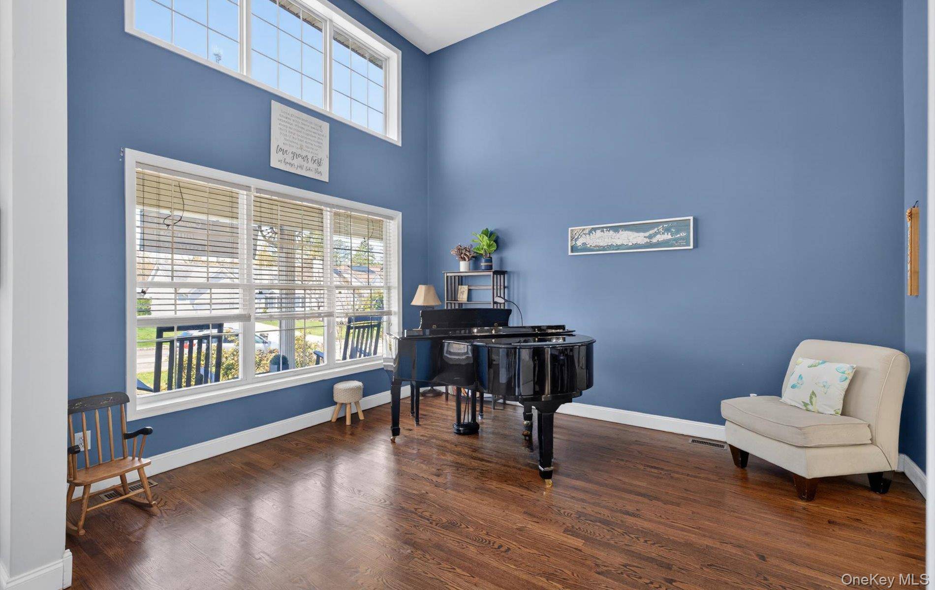 Casa de 5 Dormitorios en Venta en Manorville - Nueva York - EE. UU. - 5