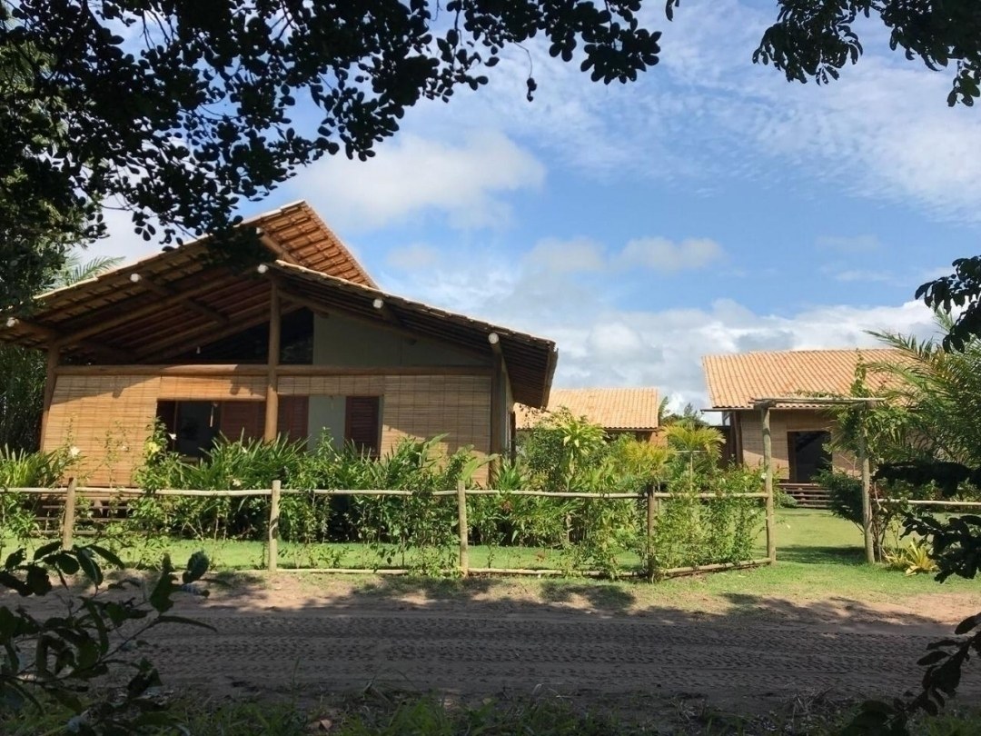 Casa com 5 Quartos à Venda em Maraú - Bahia - Brasil - 4