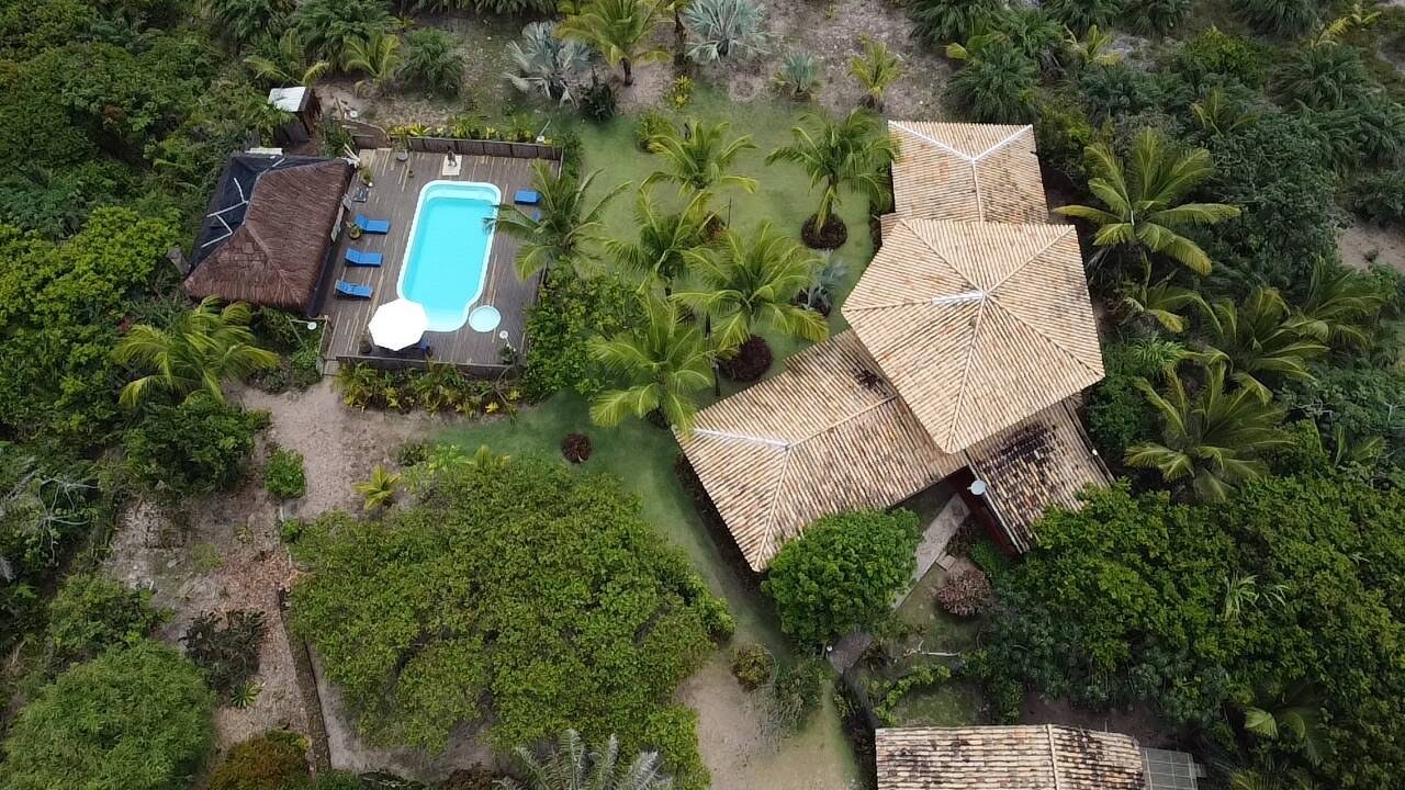 Casa com 5 Quartos à Venda em Maraú - Bahia - Brasil - 2