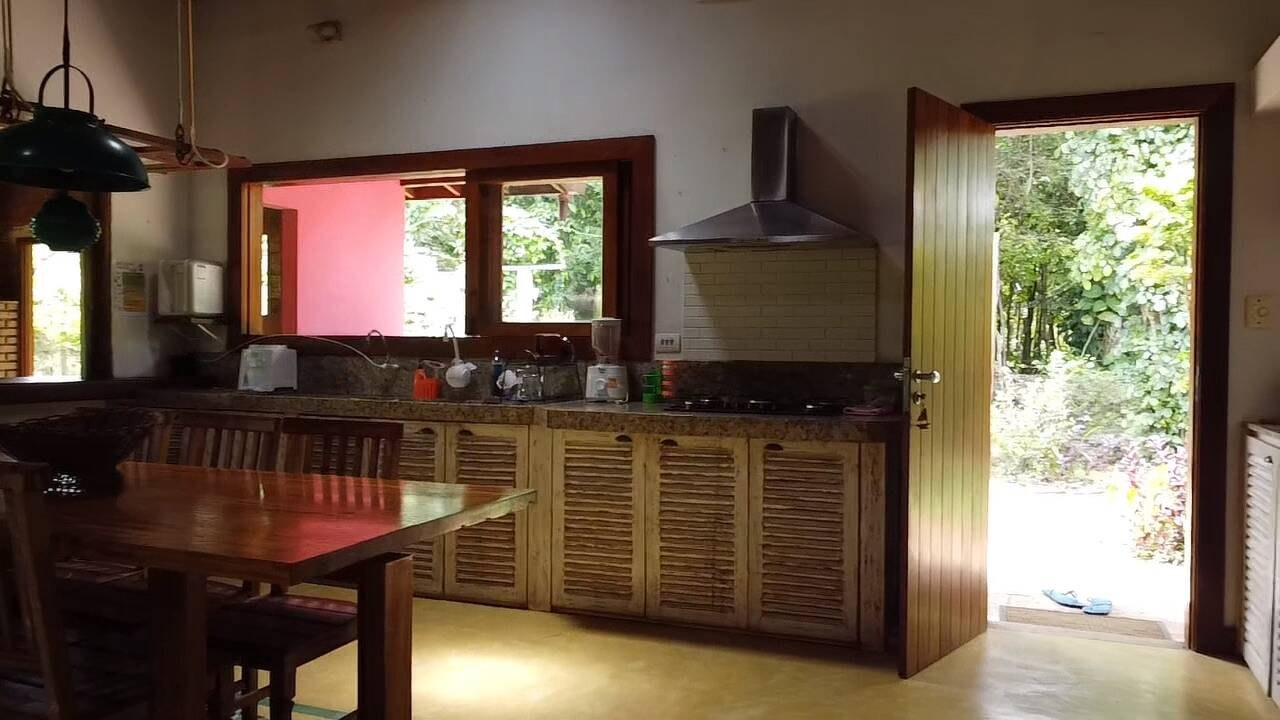 Casa com 5 Quartos à Venda em Maraú - Bahia - Brasil - 8