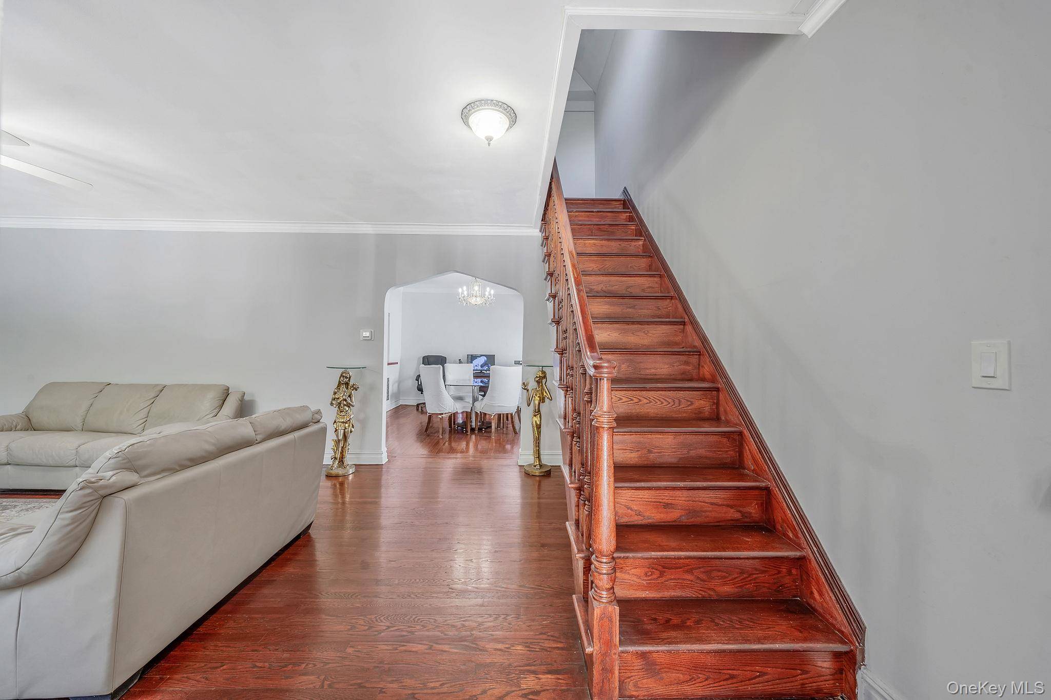 Casa com 5 Quartos à Venda em Maspeth - Nova Iorque - EUA - 5