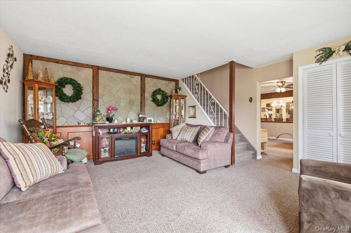 Casa com 5 Quartos à Venda em Massapequa - Nova Iorque - EUA - 5