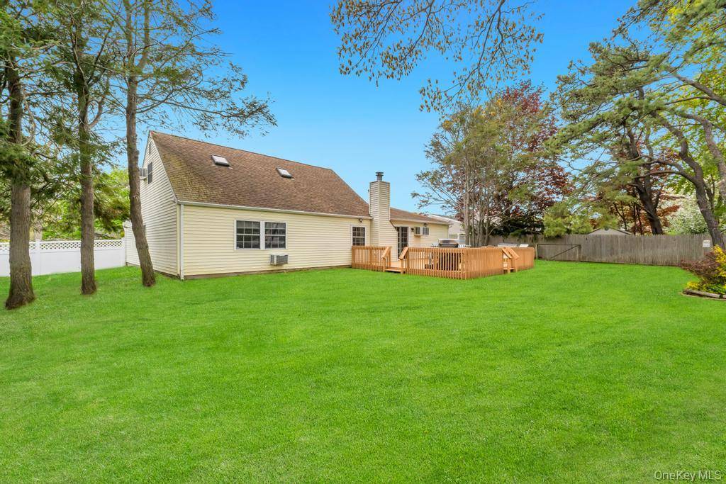 Casa de 5 Dormitorios en Venta en Medford - Nueva York - EE. UU. - 6