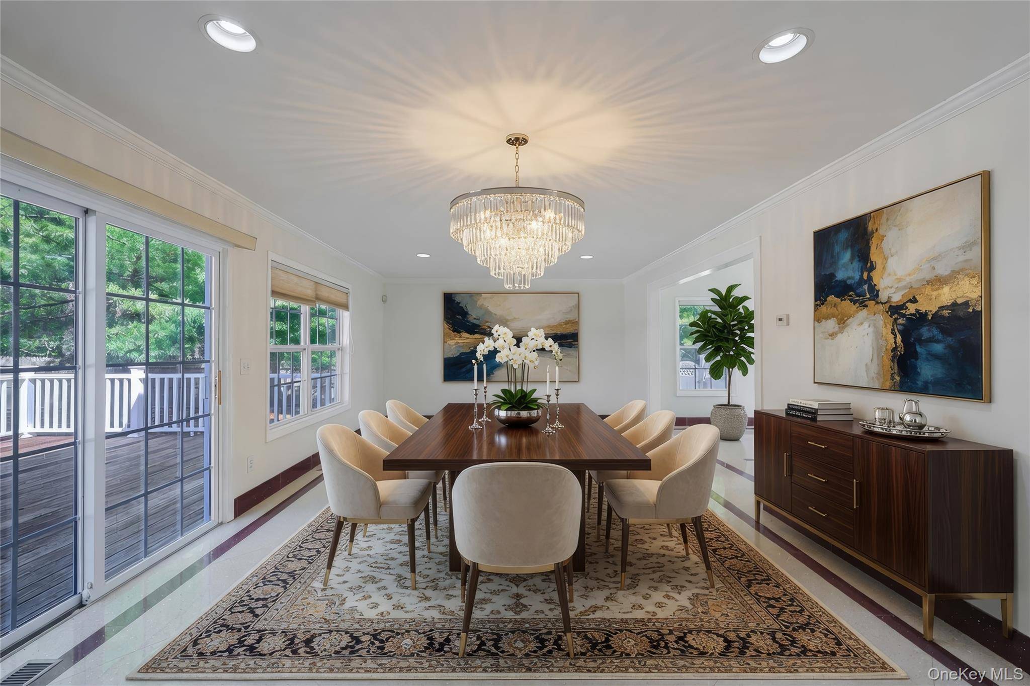 Casa de 5 Dormitorios en Venta en Middle Island - Nueva York - EE. UU. - 5