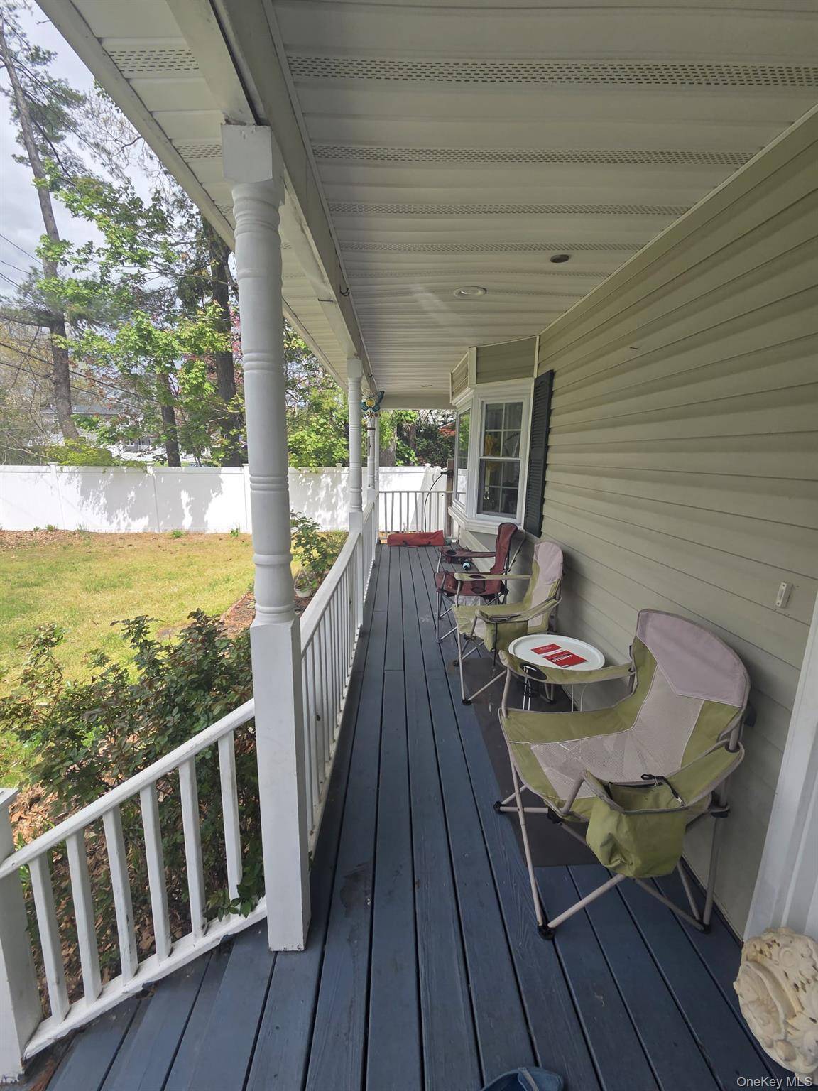 5 Bedroom Home for Sale in Middle Island - New York - USA - 3