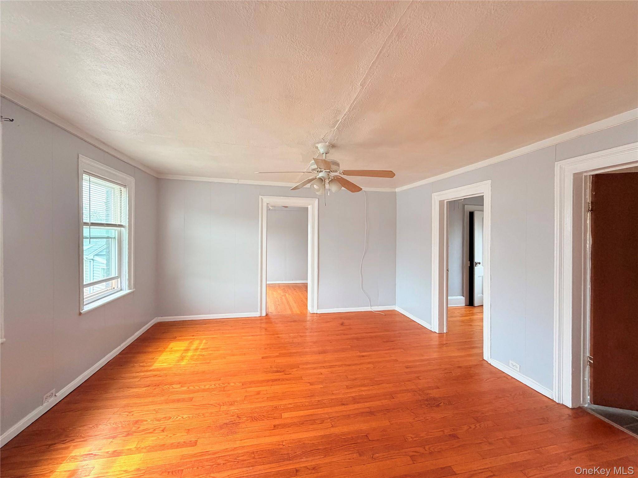 5 Bedroom Home for Sale in Middletown - New York - USA - 4