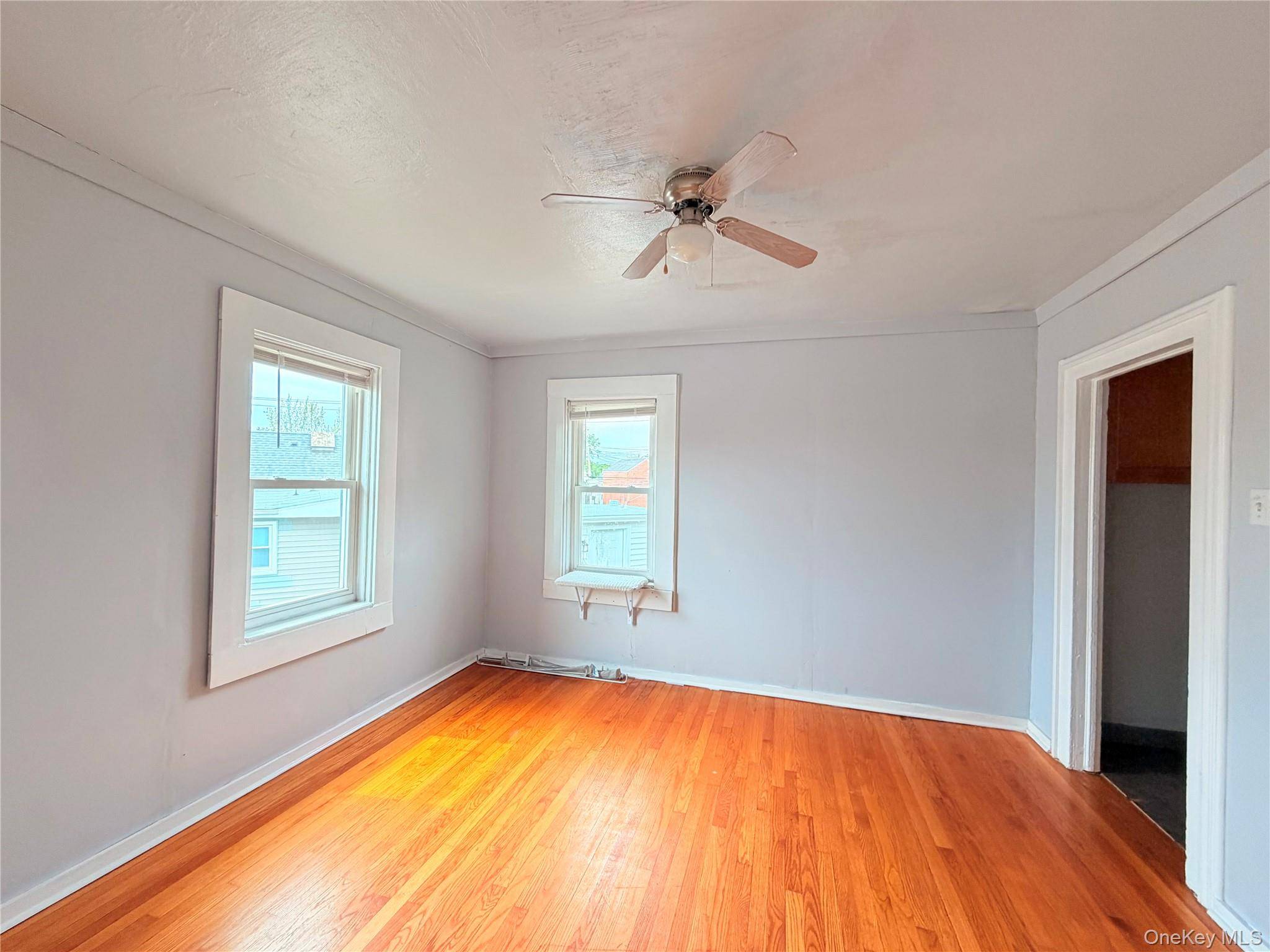 5 Bedroom Home for Sale in Middletown - New York - USA - 5