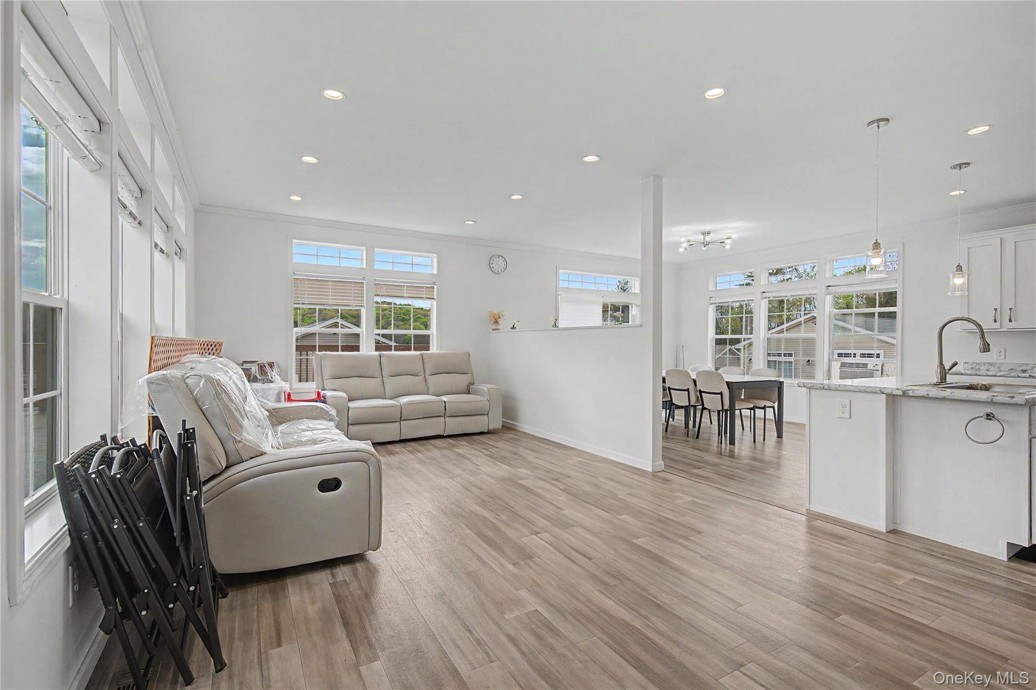 Casa de 5 Dormitorios en Venta en Monticello - Nueva York - EE. UU. - 5