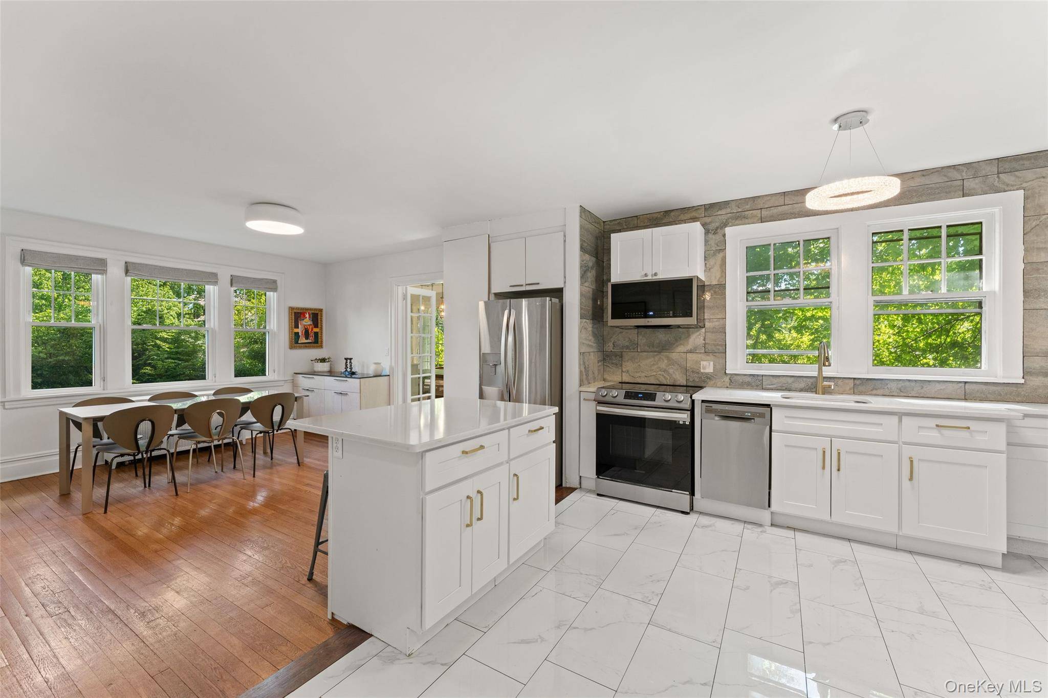 Casa de 5 Dormitorios en Venta en New Rochelle - Nueva York - EE. UU. - 8