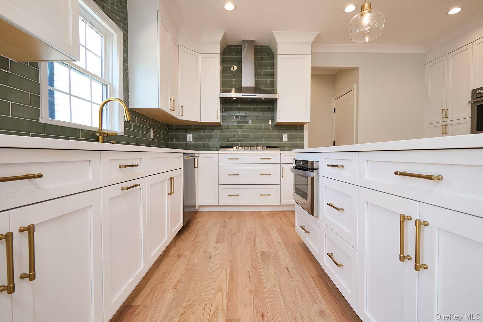 Casa de 5 Dormitorios en Venta en North Merrick, Nueva York, EE. UU. - 5