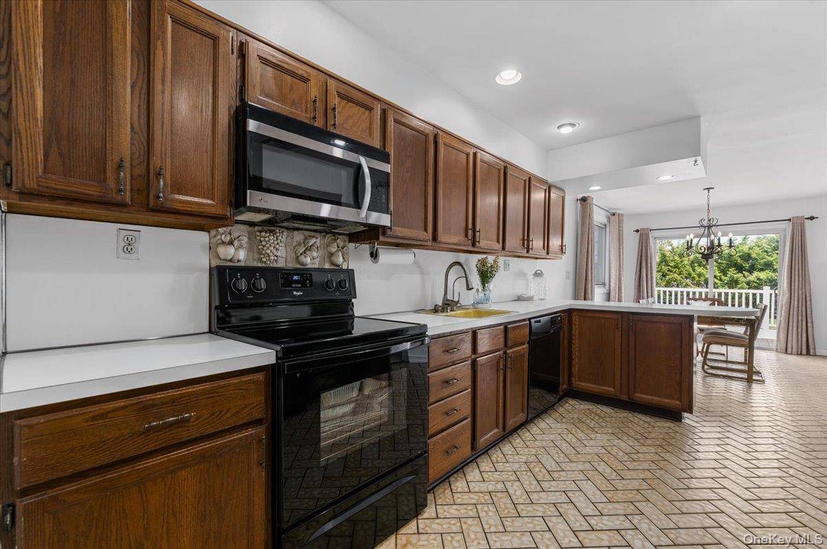 Casa com 5 Quartos à Venda em North Woodmere - Nova Iorque - EUA - 6