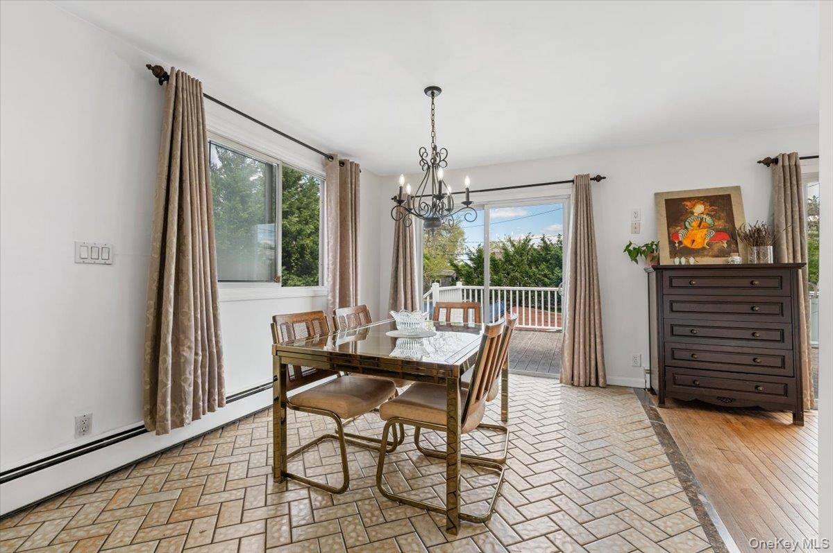 Casa com 5 Quartos à Venda em North Woodmere - Nova Iorque - EUA - 7
