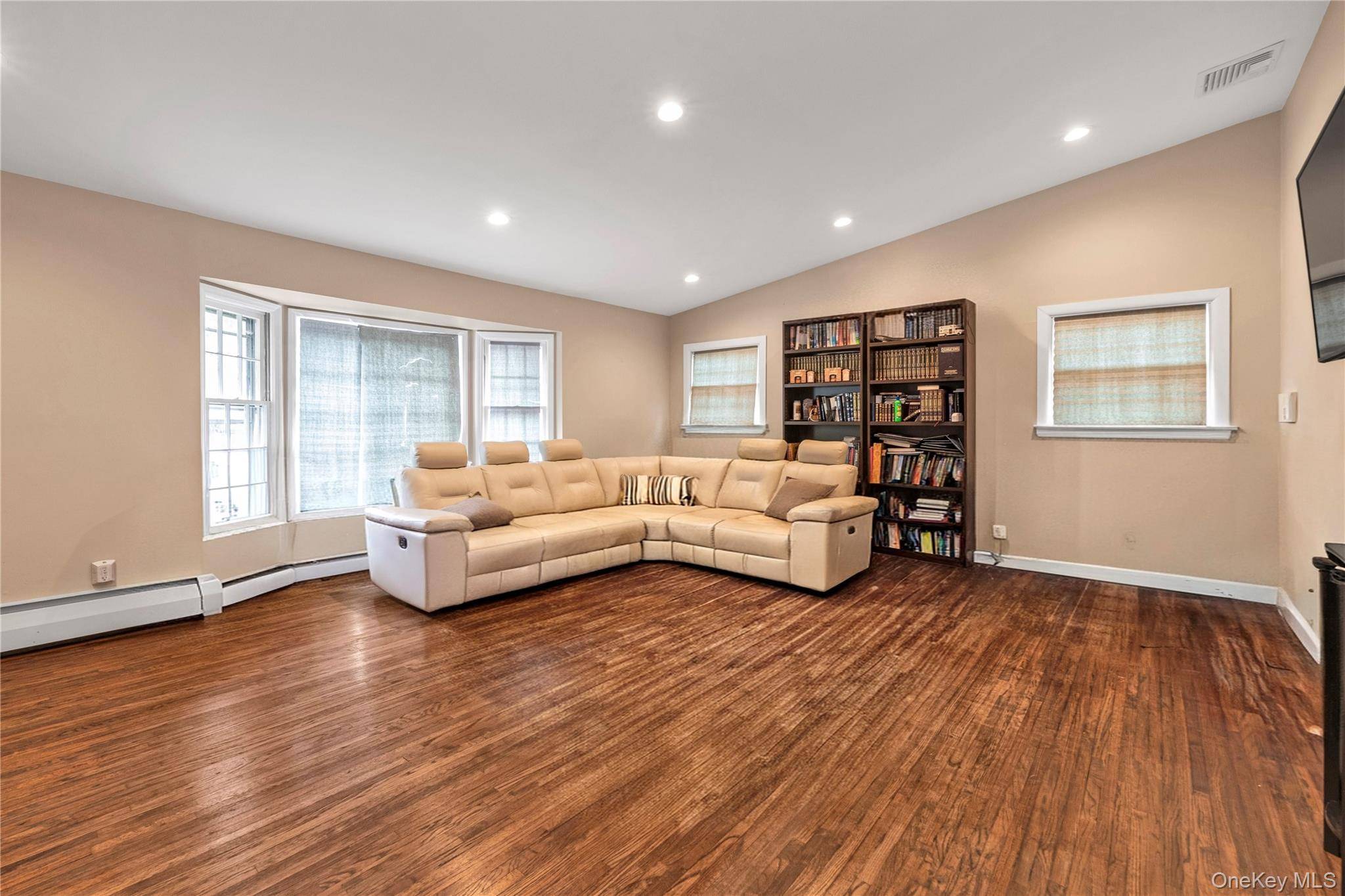Casa com 5 Quartos à Venda em North Woodmere - Nova Iorque - EUA - 3