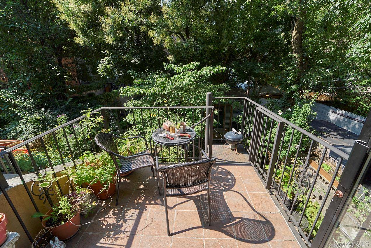5 Bedroom Home for Sale in New York - Manhattan - New York - USA - 4