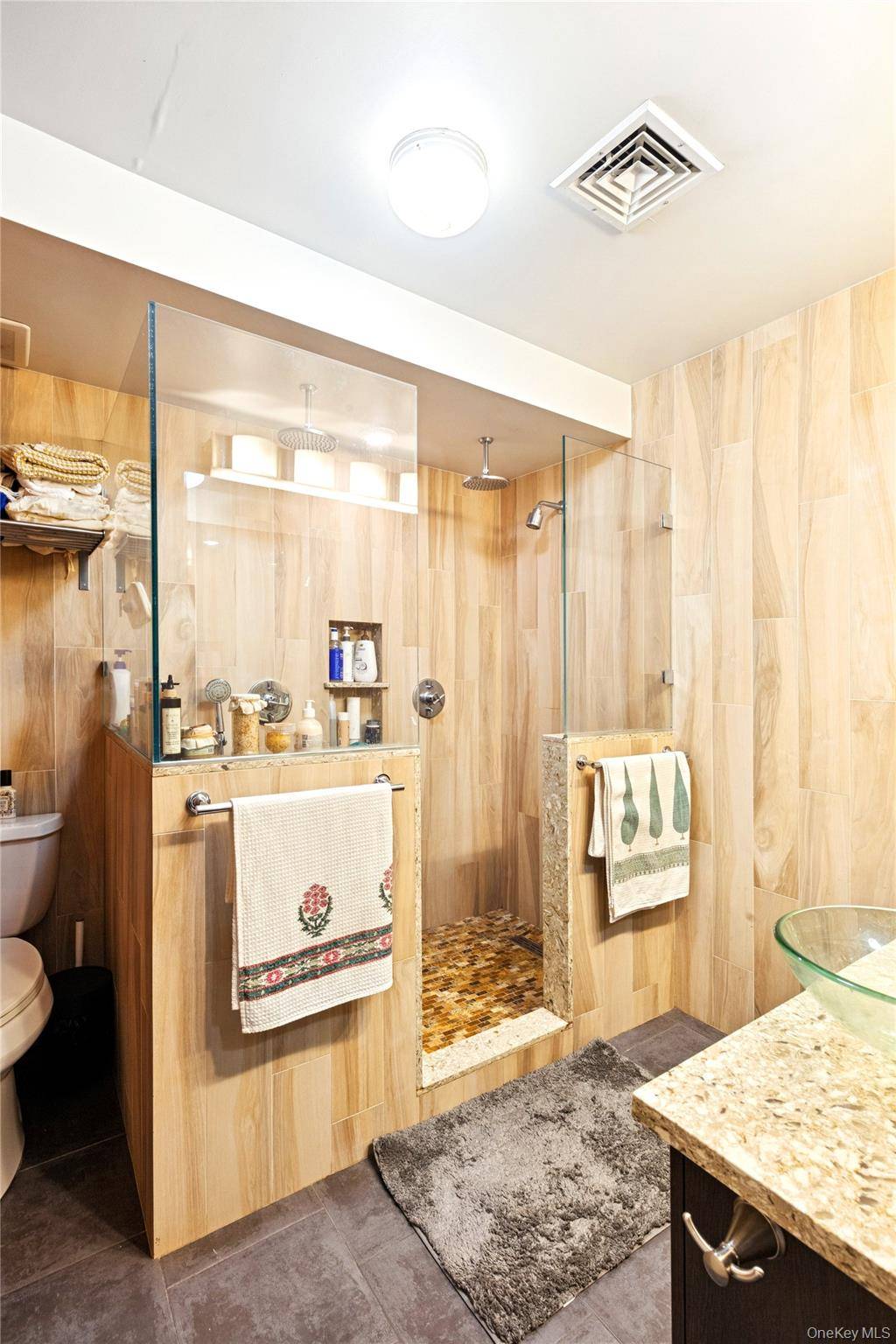 5 Bedroom Home for Sale in New York - Manhattan - New York - USA - 7