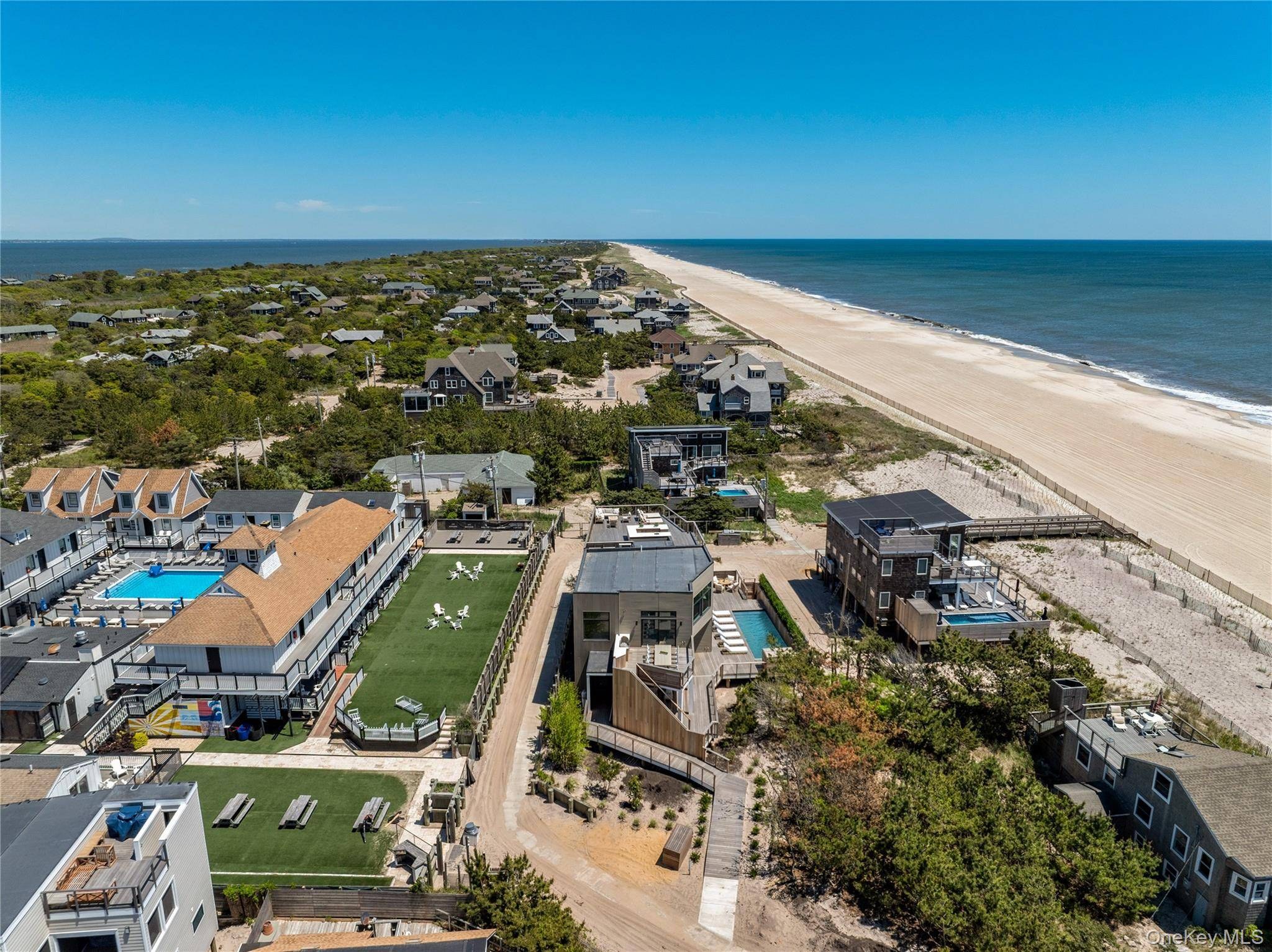 Casa com 5 Quartos à Venda em Ocean Bay Park - Nova Iorque - EUA - 5