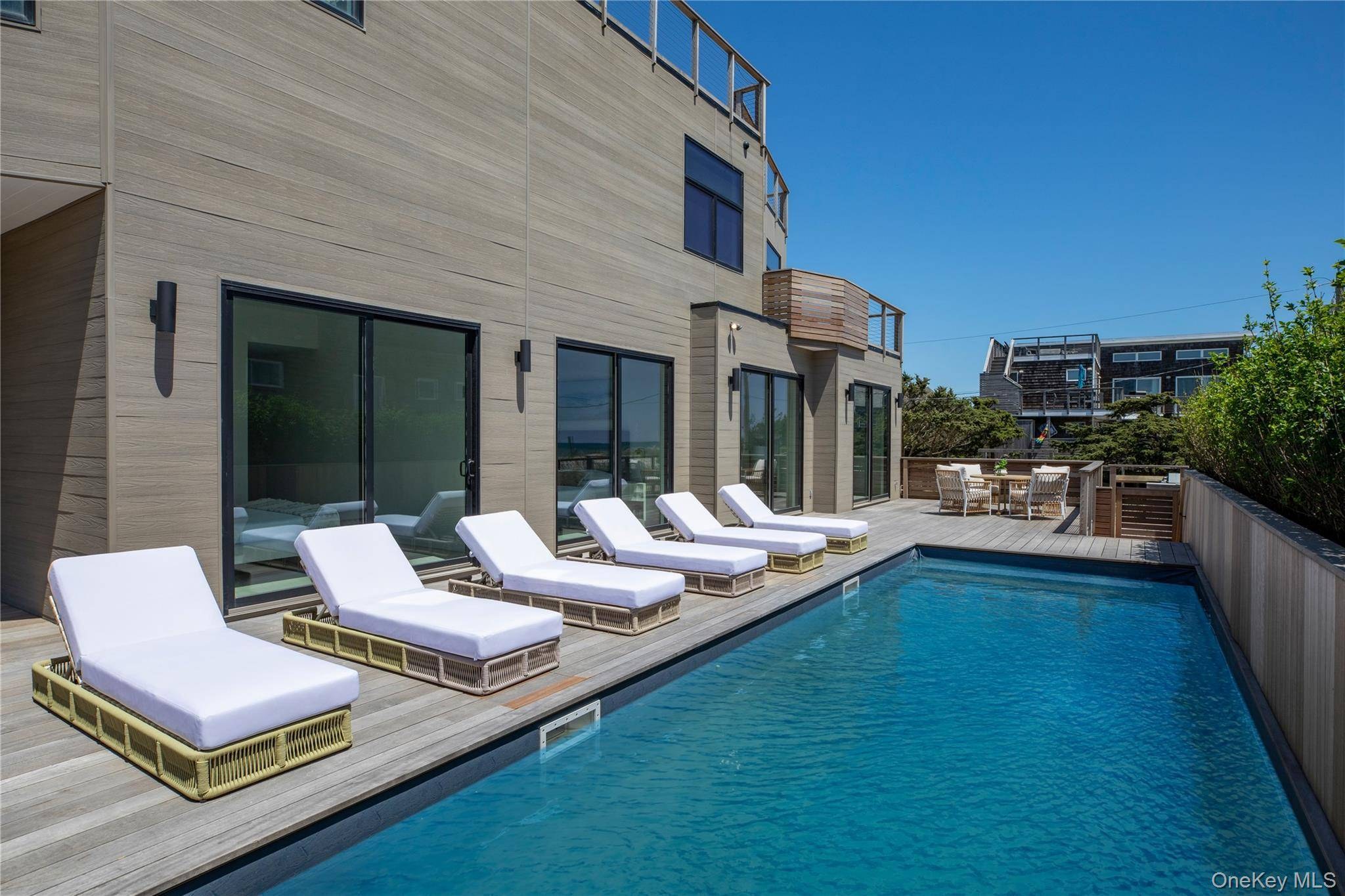 Casa com 5 Quartos à Venda em Ocean Bay Park - Nova Iorque - EUA - 7