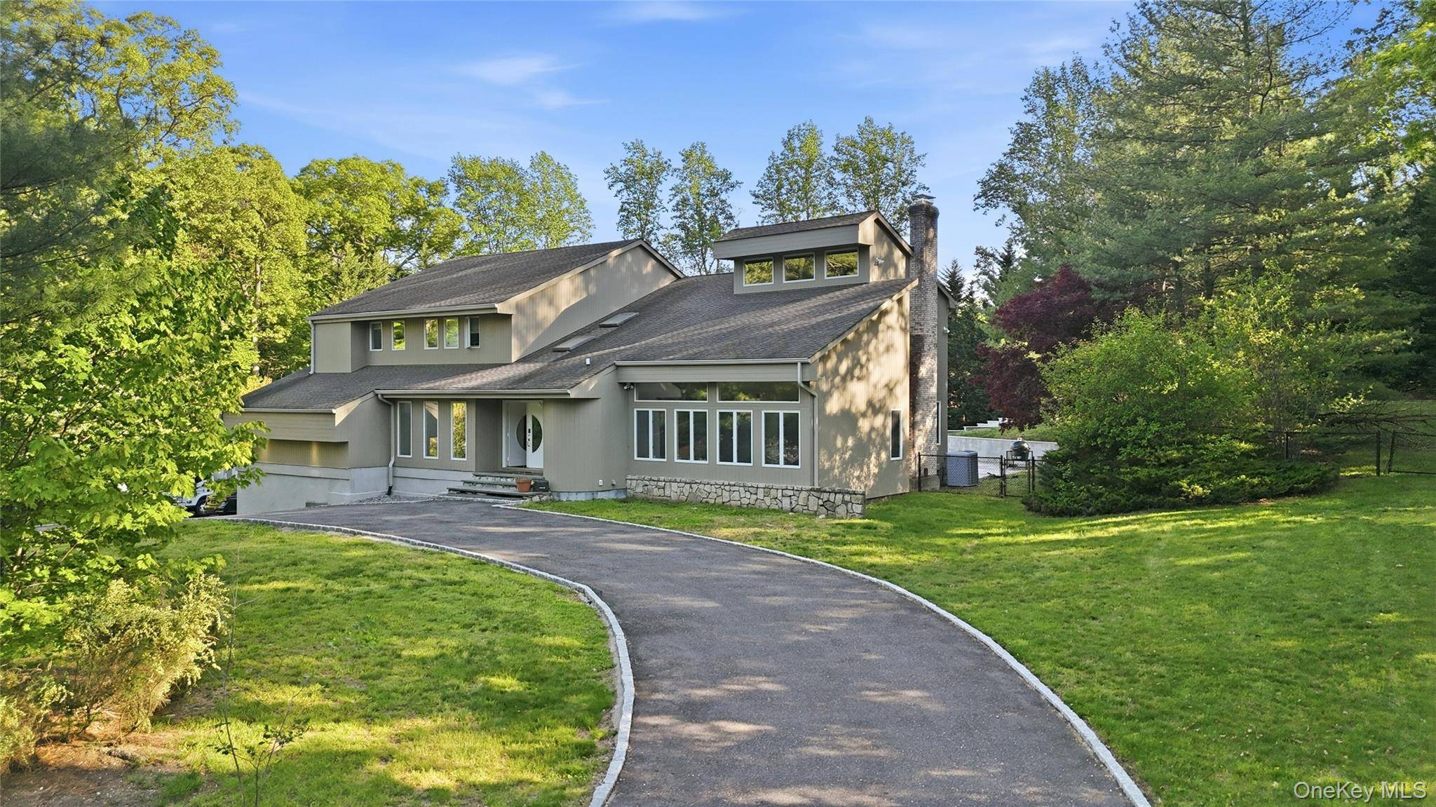 Casa de 5 Dormitorios en Venta en Oyster Bay - Nueva York - EE. UU. - 1