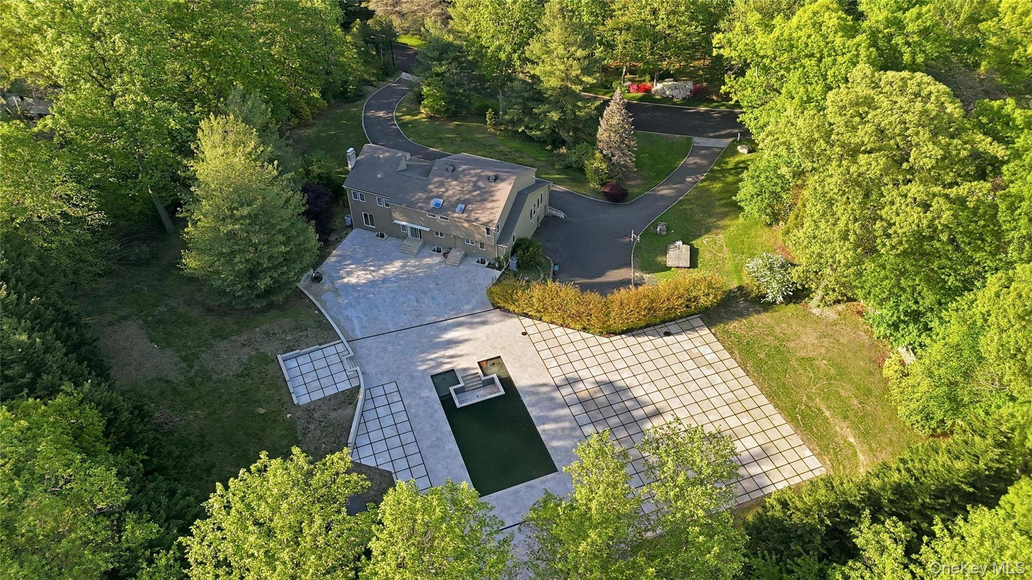 Casa de 5 Dormitorios en Venta en Oyster Bay - Nueva York - EE. UU. - 2