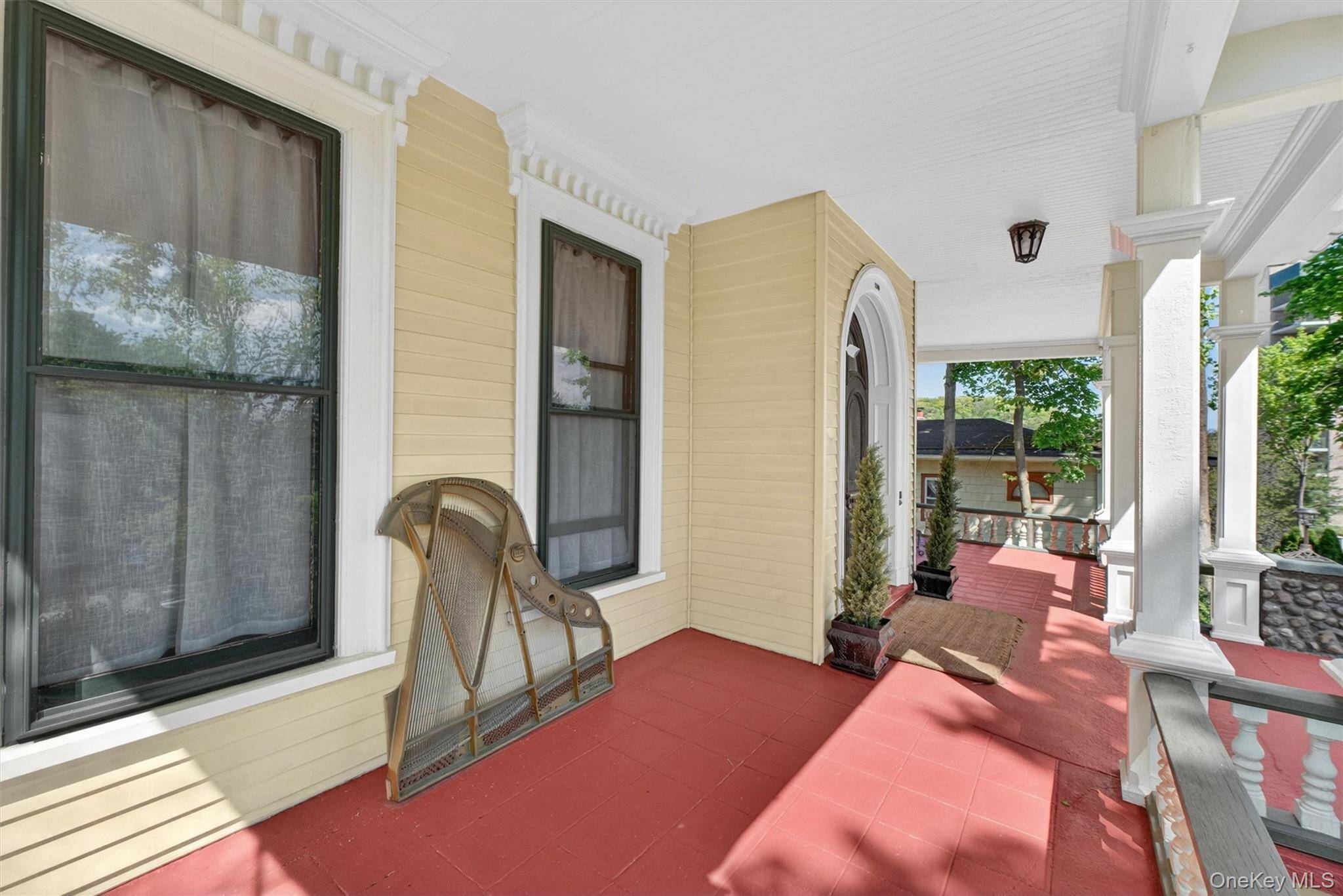 Casa de 5 Dormitorios en Venta en Peekskill - Nueva York - EE. UU. - 5