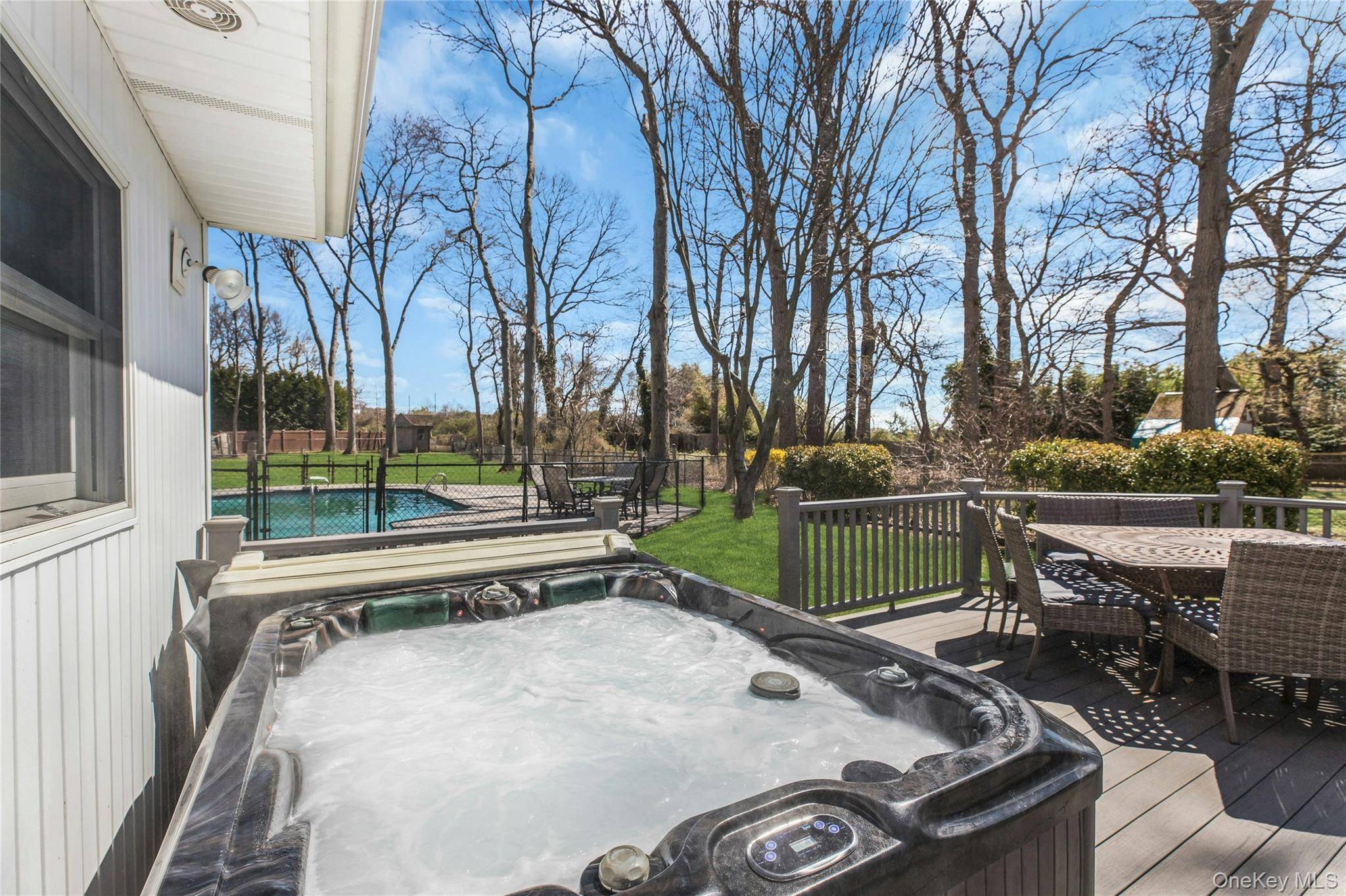 Casa de 5 Dormitorios en Venta en Plainview - Nueva York - EE. UU. - 5