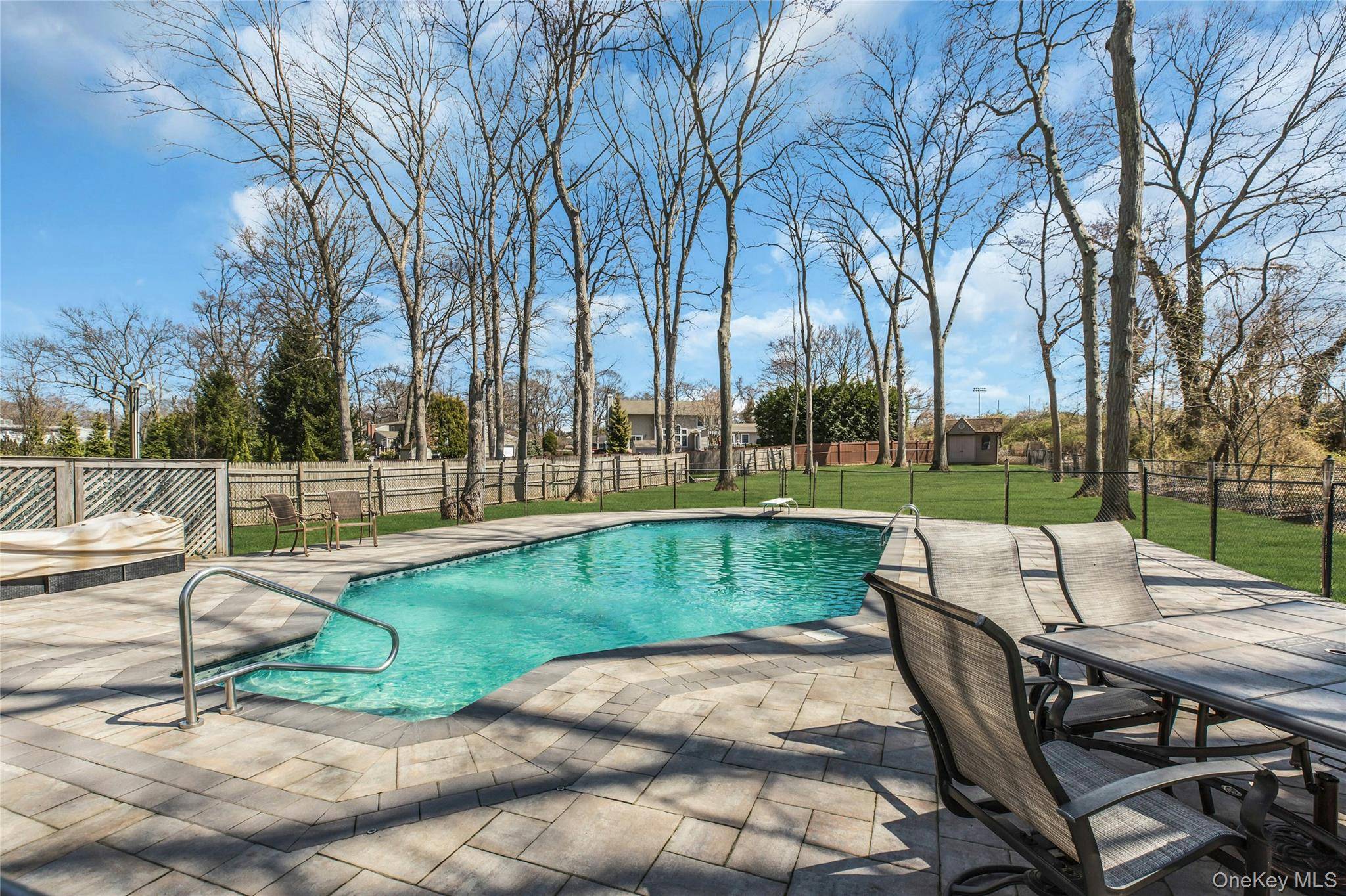 Casa de 5 Dormitorios en Venta en Plainview - Nueva York - EE. UU. - 6