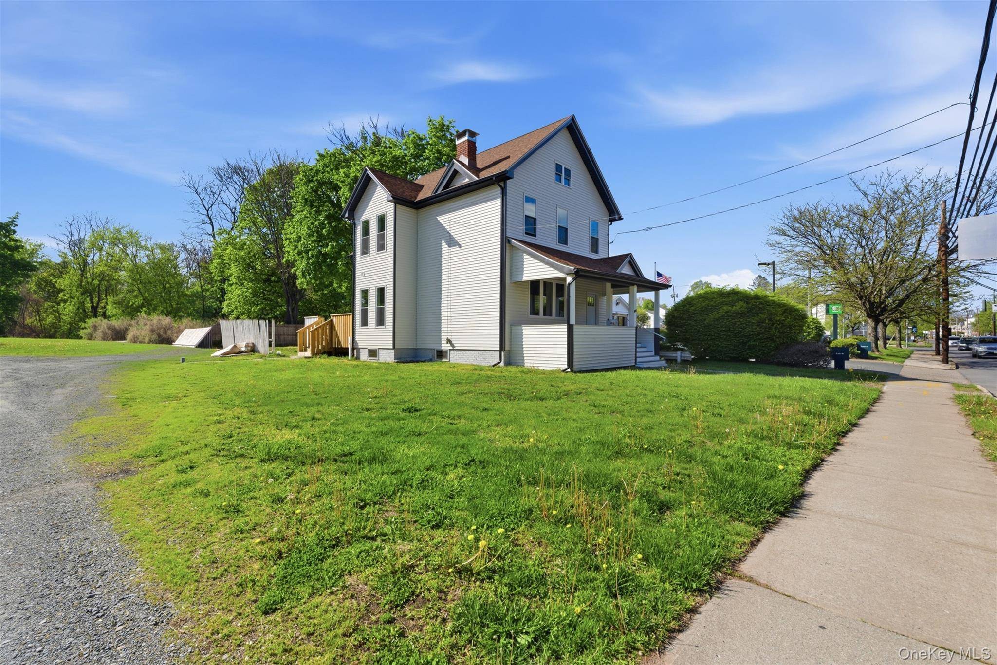Casa de 5 Dormitorios en Venta en Port Jervis - Nueva York - EE. UU. - 1