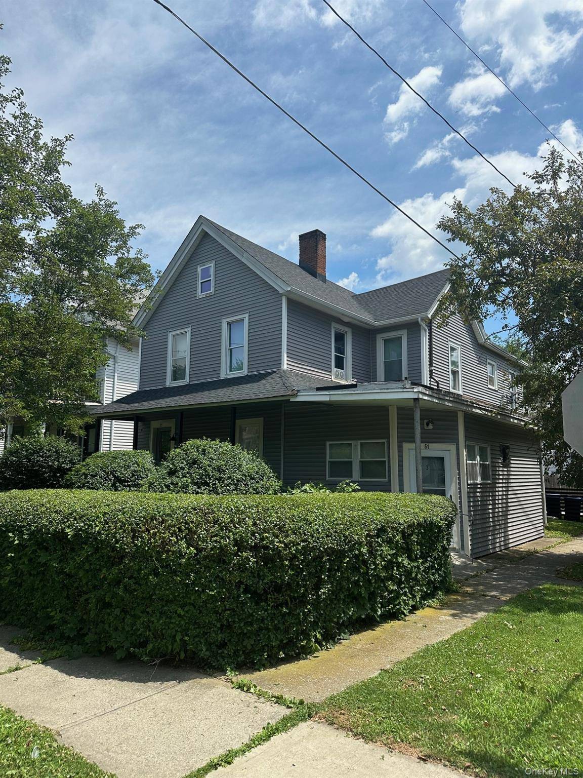 Casa com 5 Quartos à Venda em Poughkeepsie - Nova Iorque - EUA - 2