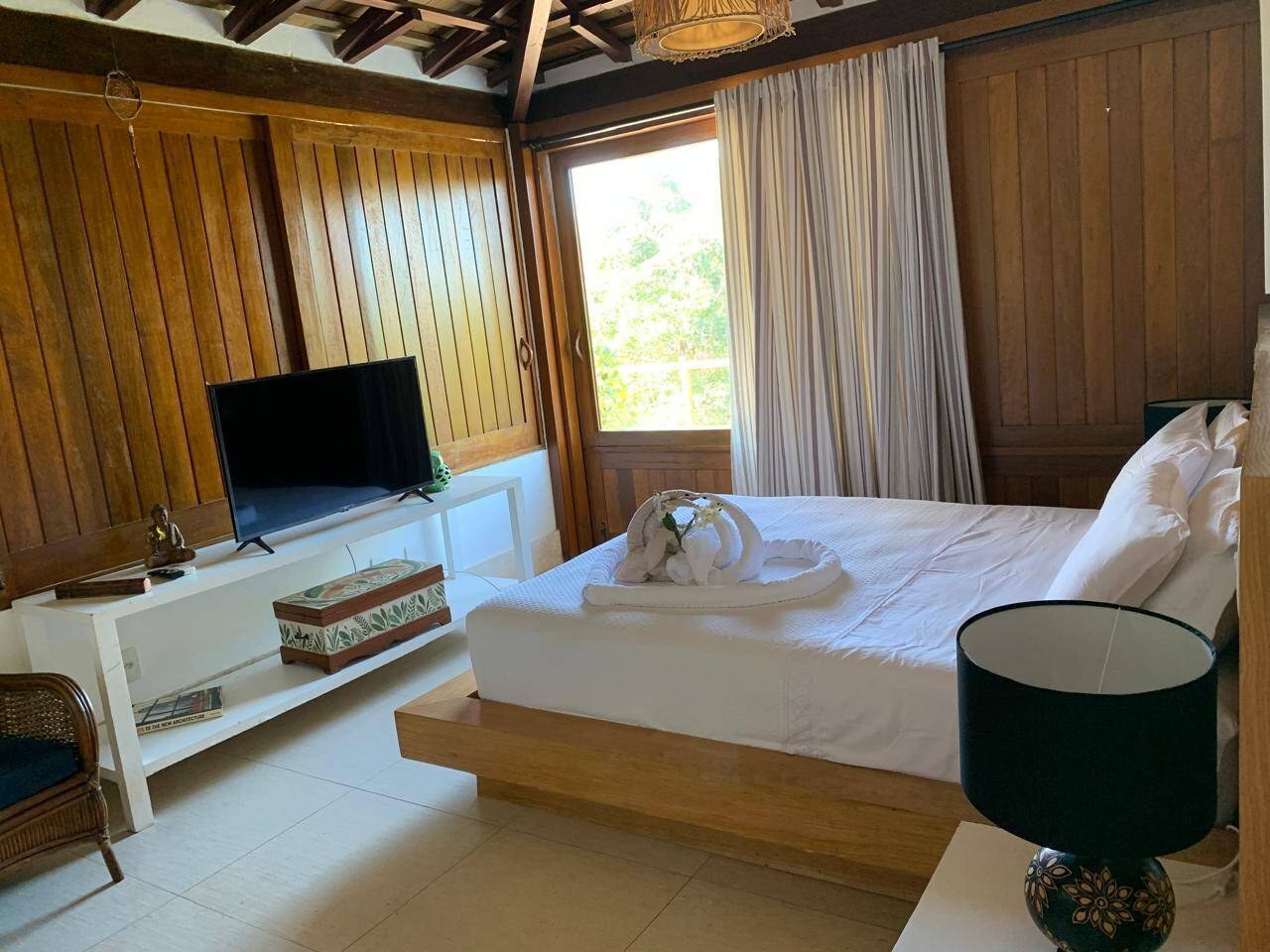 Casa com 5 Quartos à Venda em Praia do Forte - Bahia - Brasil - 7