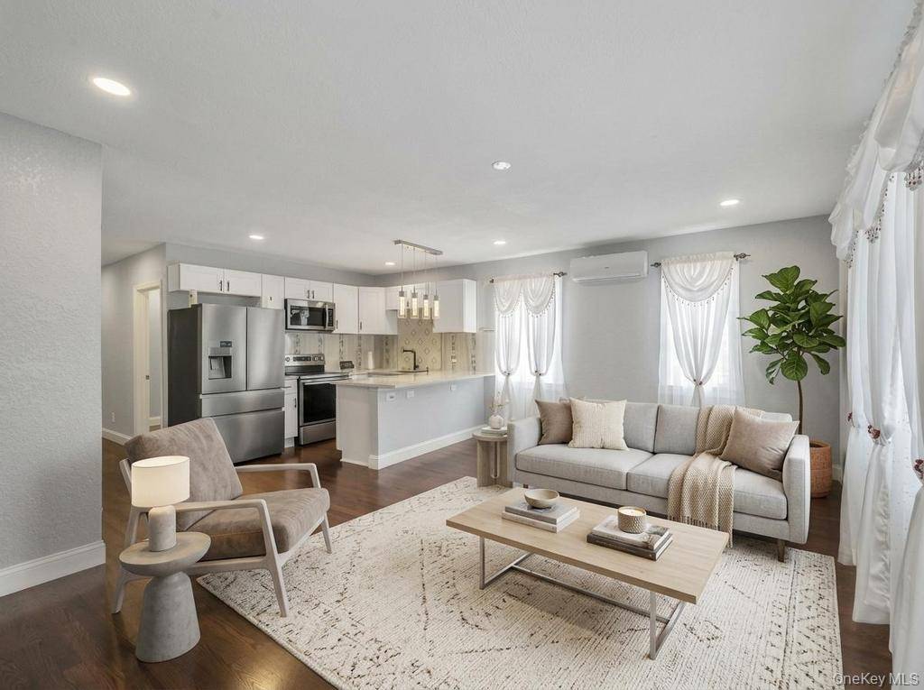 Casa com 5 Quartos à Venda em Queens Village - Nova Iorque - EUA - 6