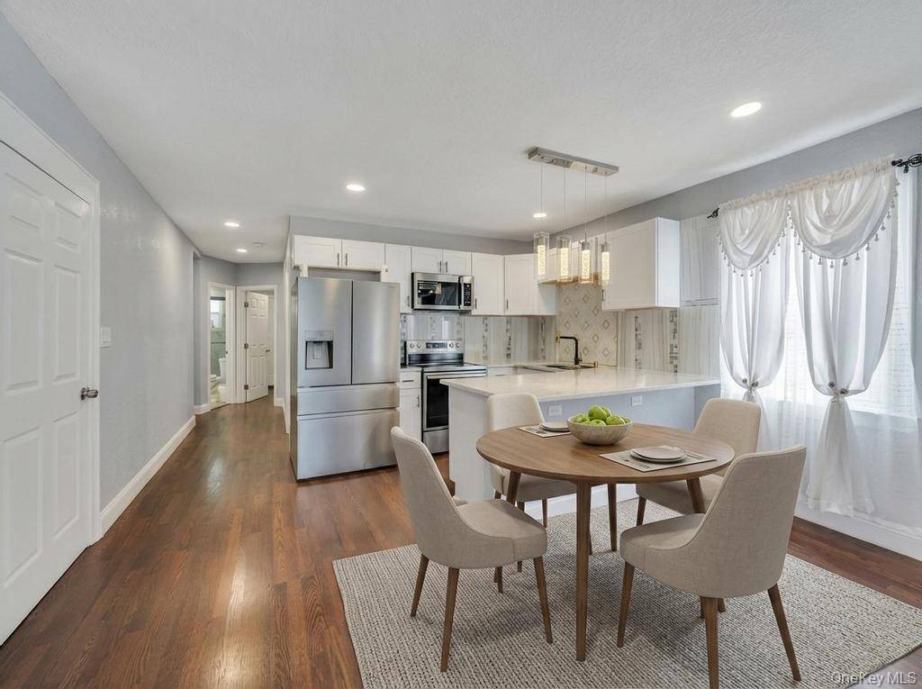 Casa com 5 Quartos à Venda em Queens Village - Nova Iorque - EUA - 8