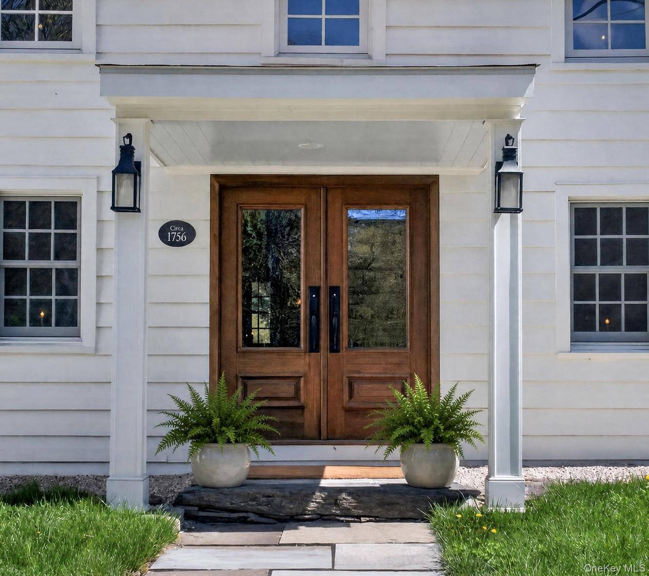 5 Bedroom Home for Sale in Red Hook - New York - USA - 2