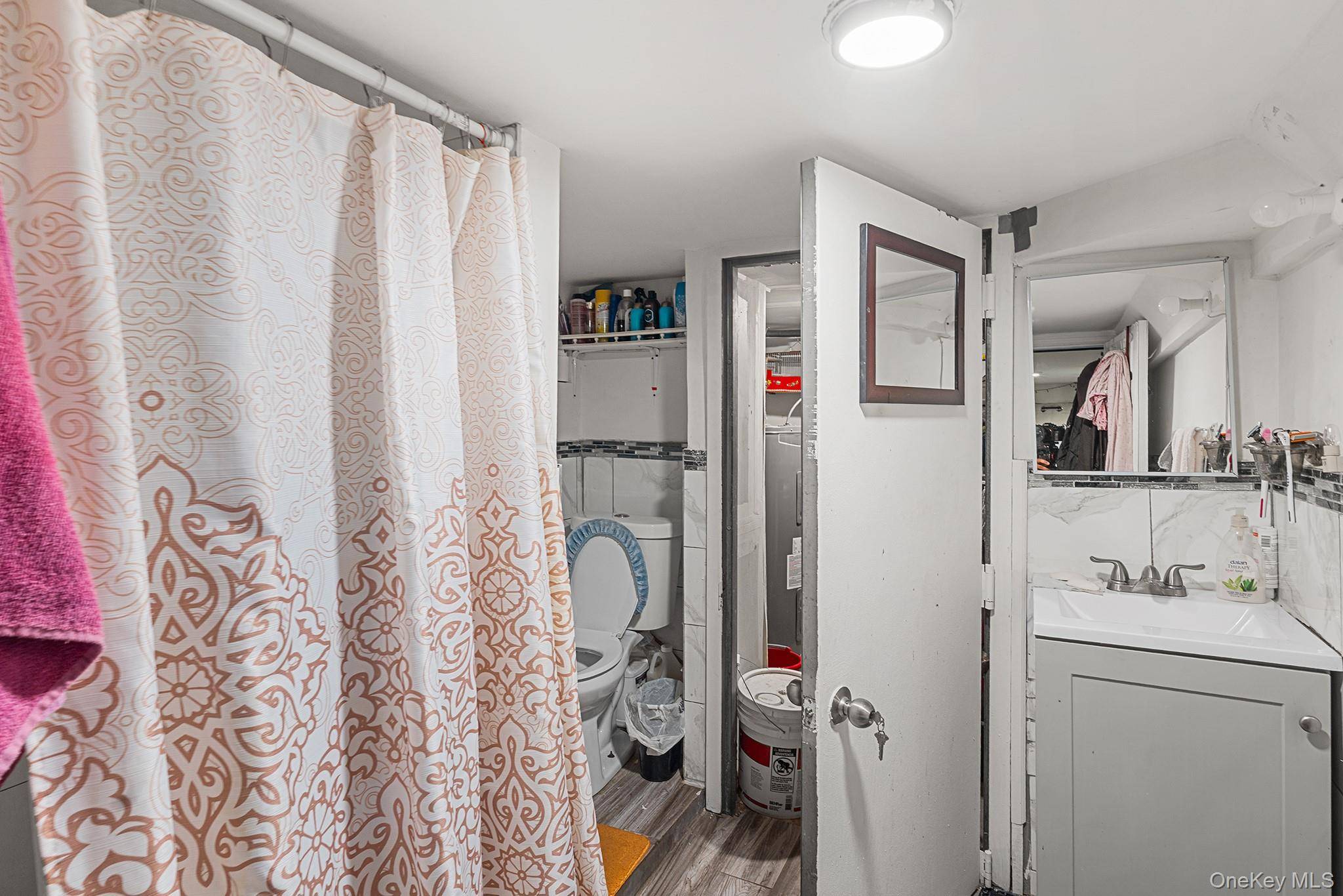 Casa de 5 Dormitorios en Venta en Richmond Hill S. - Nueva York - EE. UU. - 5