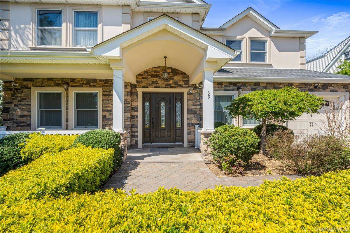 Casa de 5 Dormitorios en Venta en Roslyn Heights - Nueva York - EE. UU. - 3