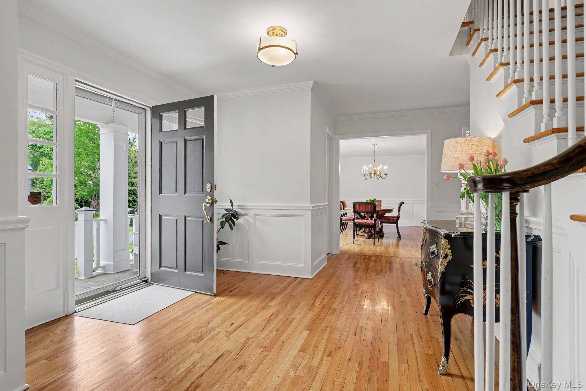 5 Bedroom Home for Sale in RYE - New York - USA - 4