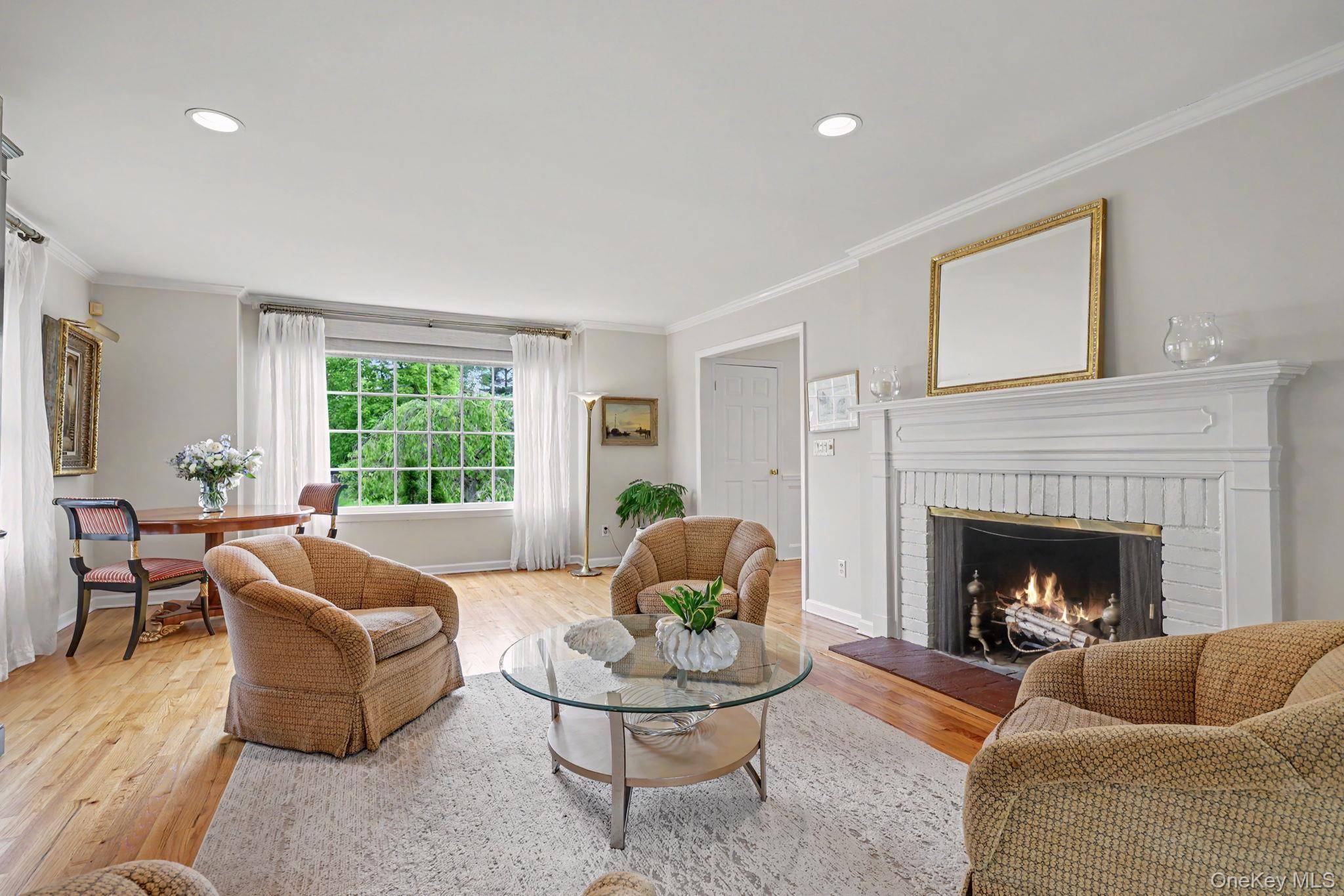 5 Bedroom Home for Sale in RYE - New York - USA - 6