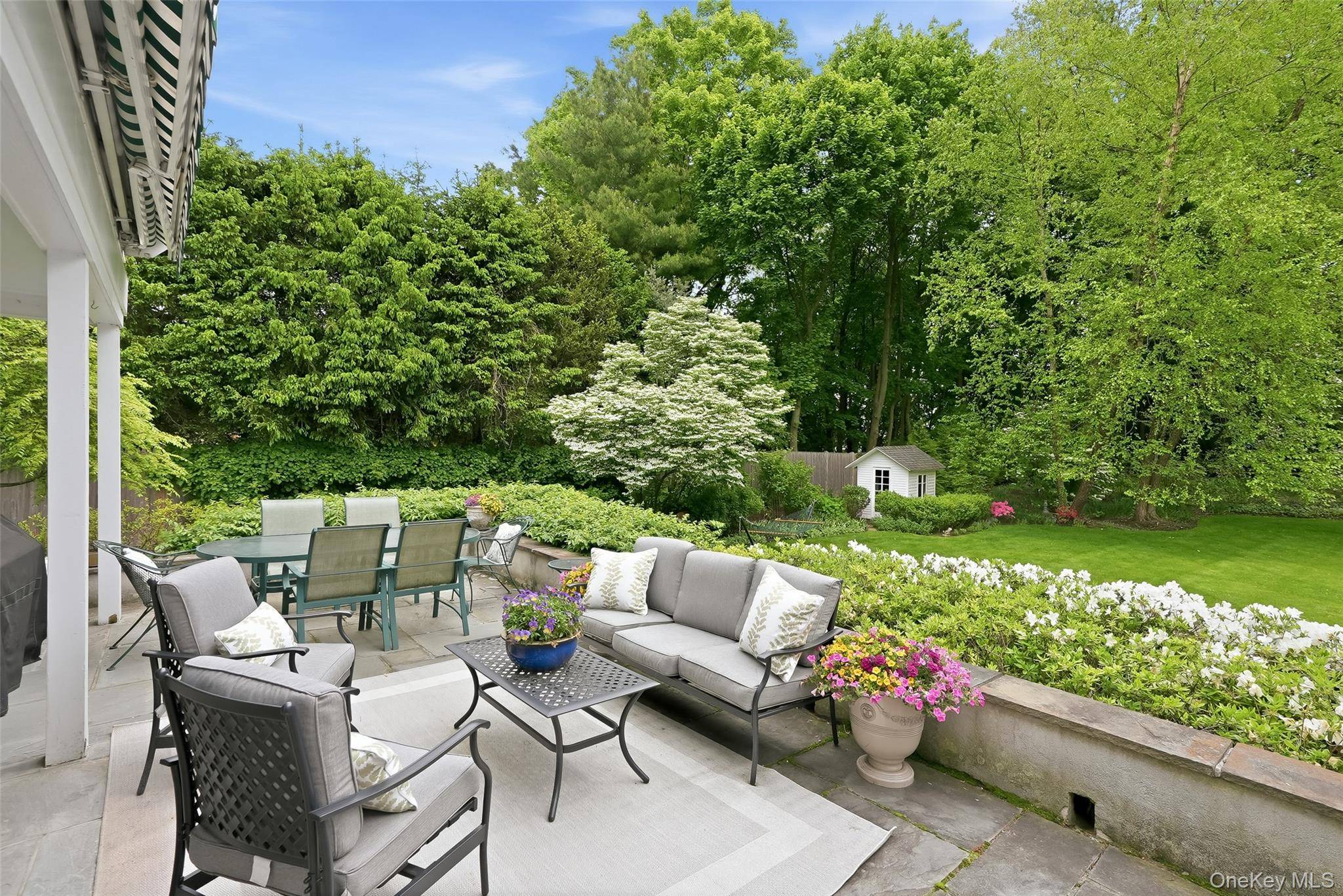 5 Bedroom Home for Sale in RYE - New York - USA - 2