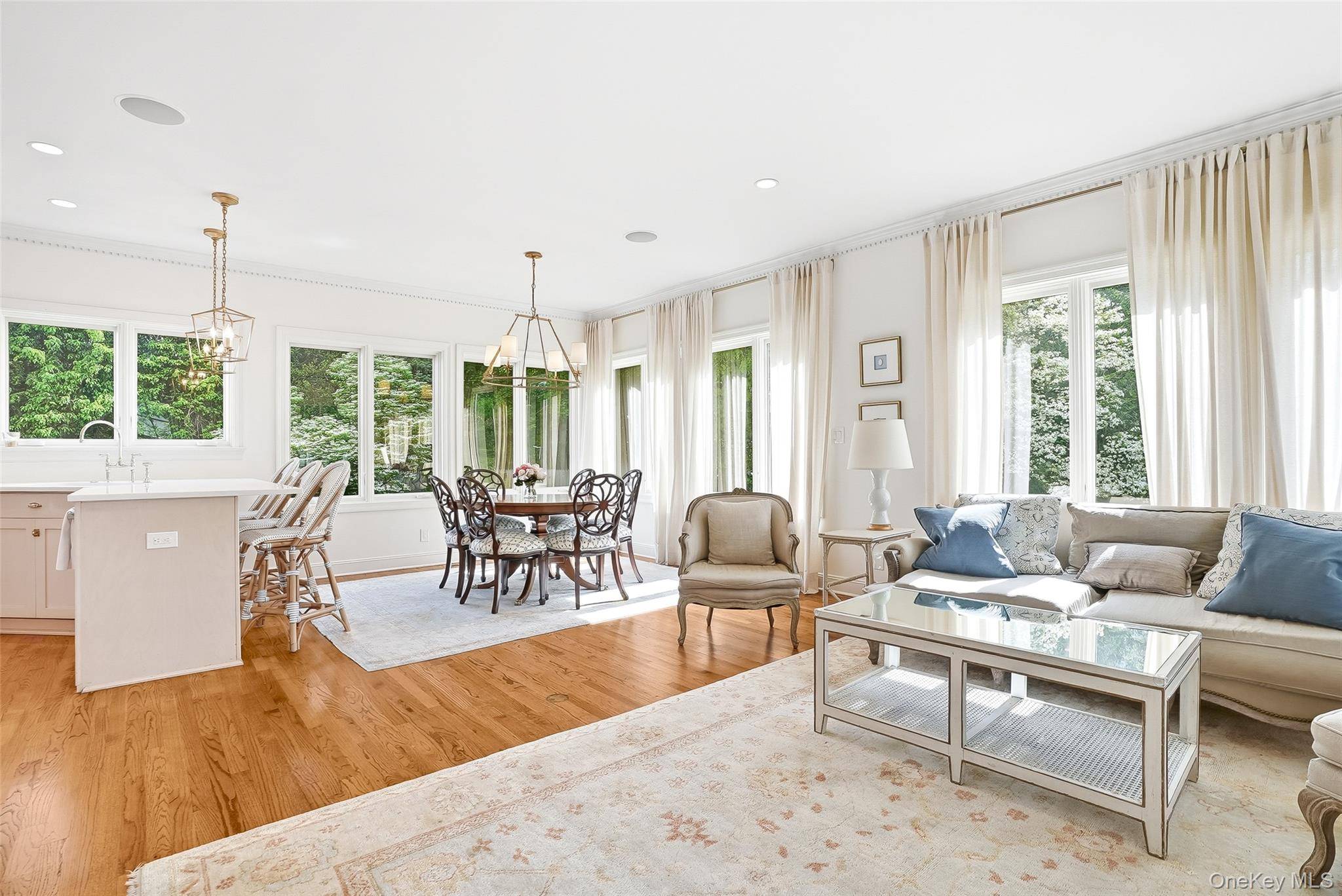 5 Bedroom Home for Sale in RYE - New York - USA - 7