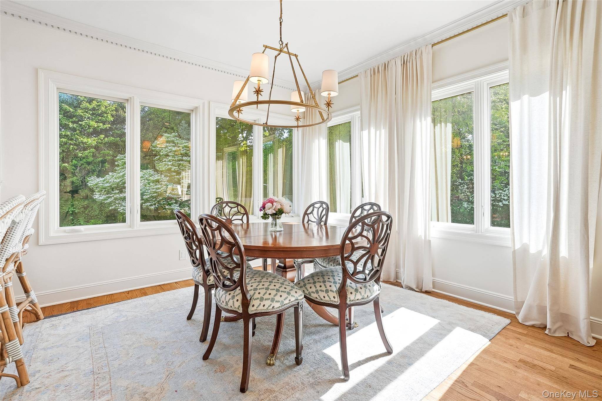 5 Bedroom Home for Sale in RYE - New York - USA - 8